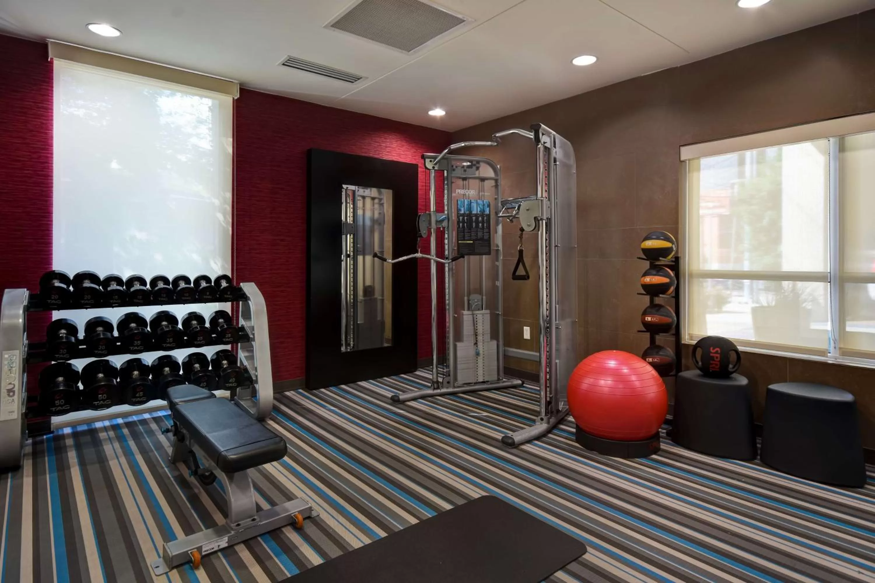 Fitness centre/facilities in Home2 Suites by Hilton Nashville Vanderbilt, TN