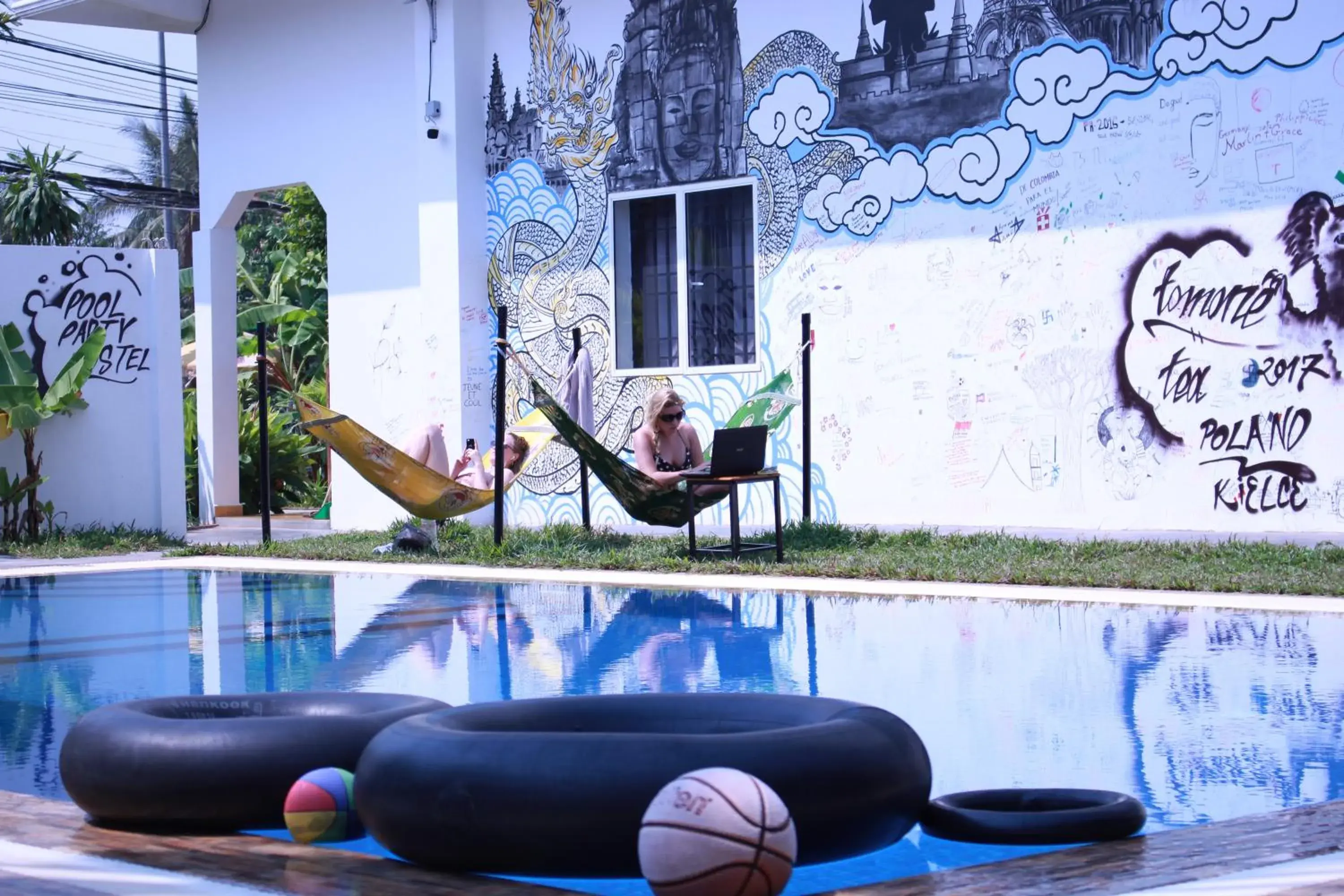 Pool view in Pool Party Hostel