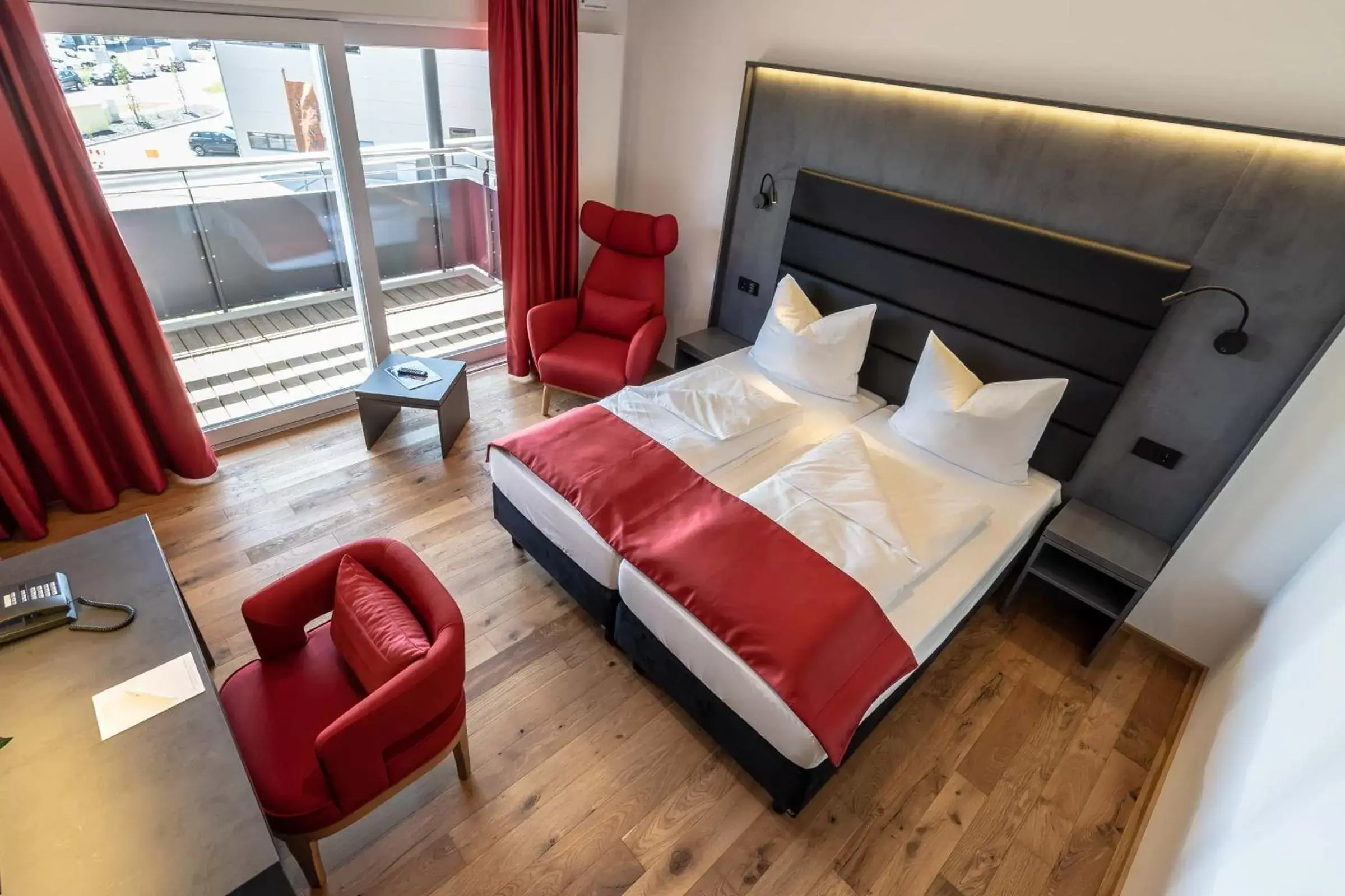 Bed in Augsburg Hotel Sonnenhof