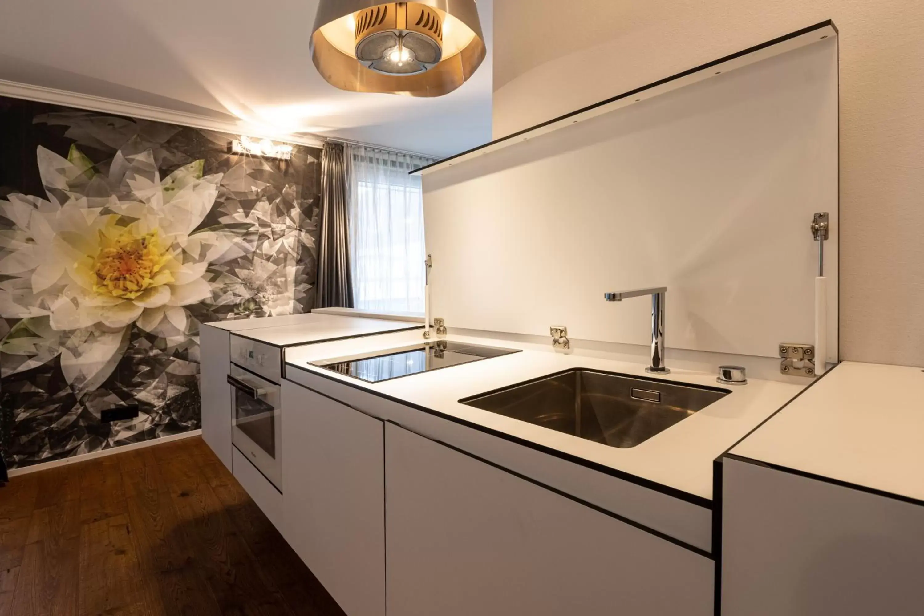 Kitchen or kitchenette, Kitchen/Kitchenette in Home Hotel Arosa