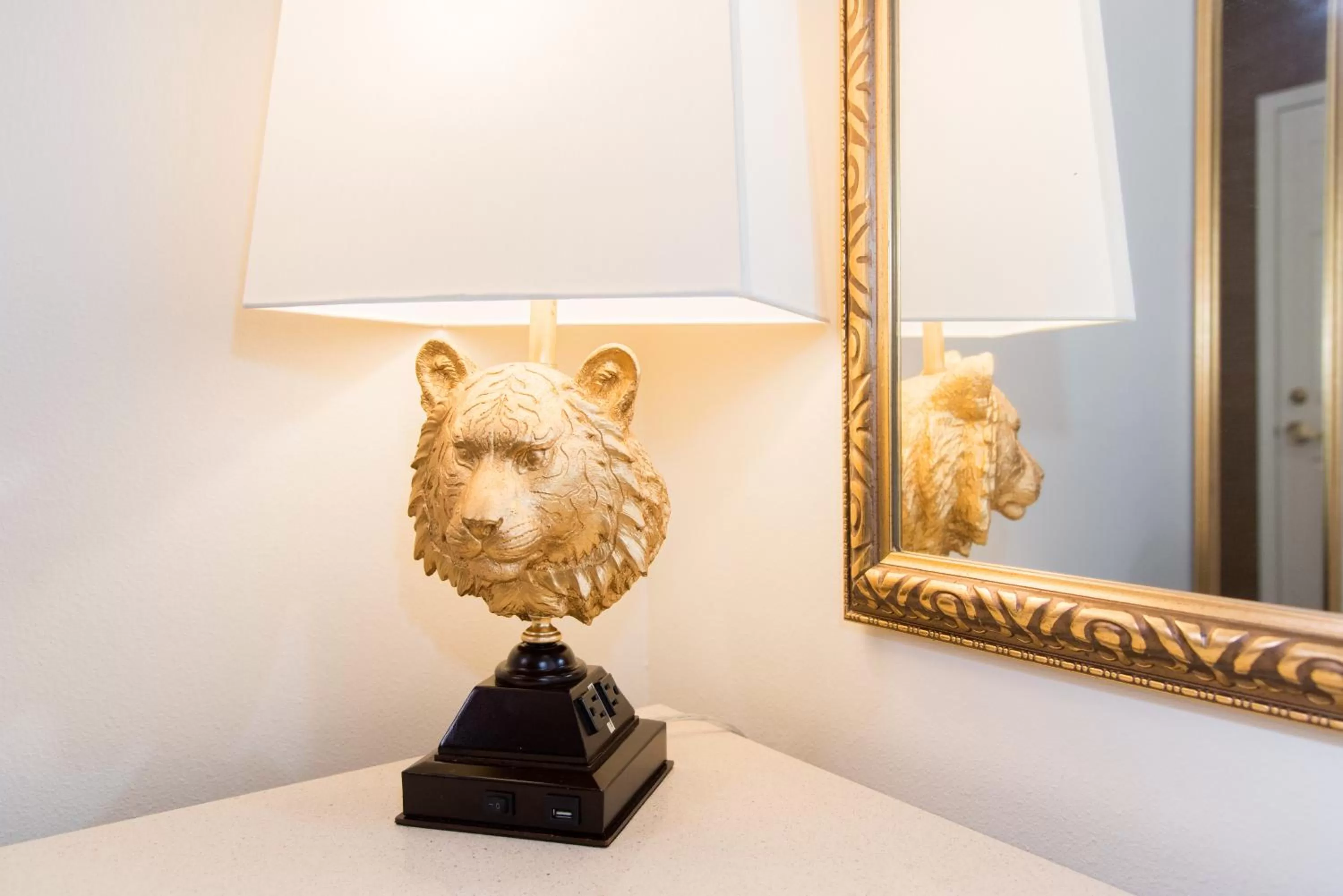 Decorative detail in The Cook Hotel and Conference Center at LSU