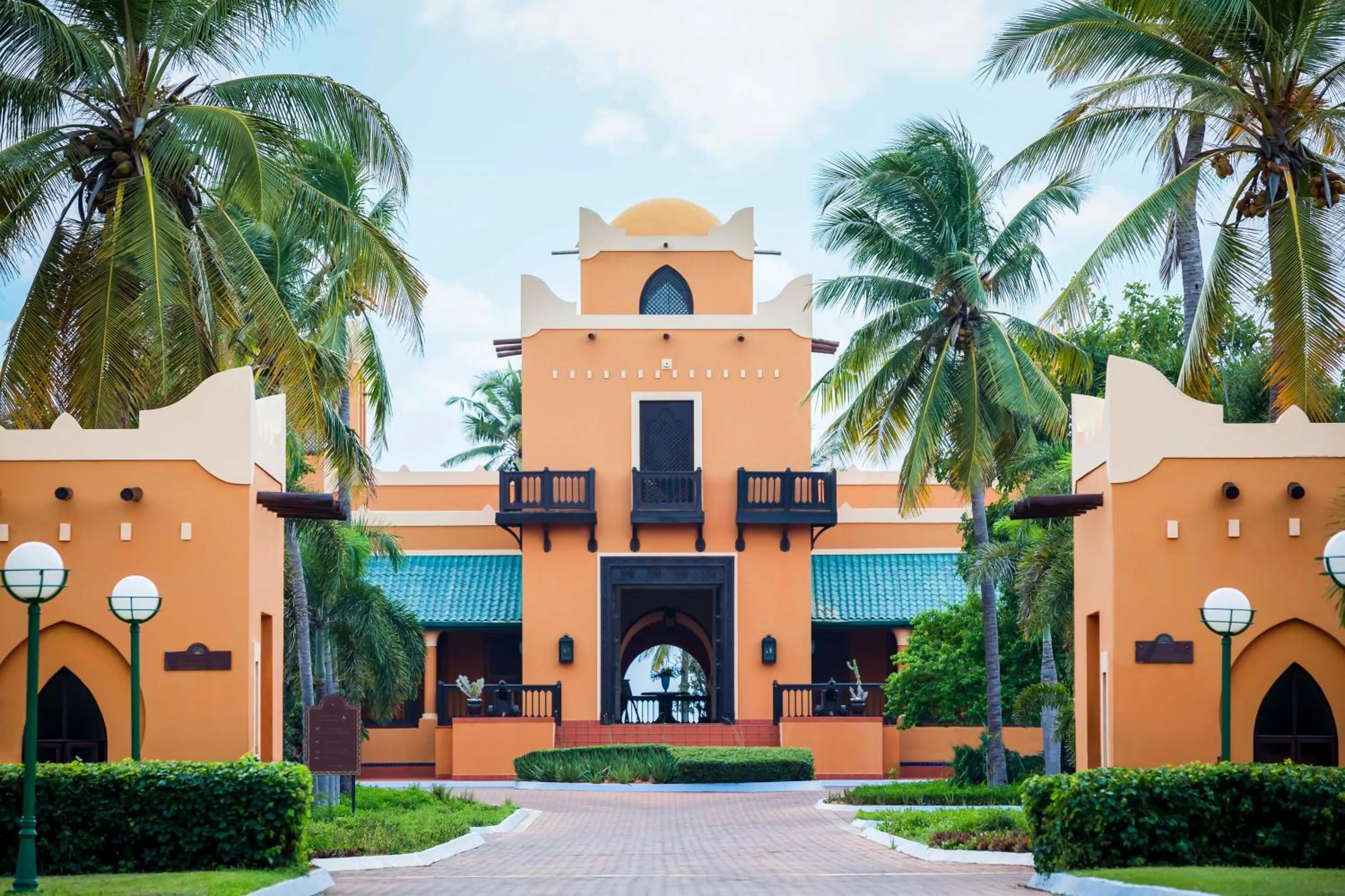 Facade/entrance in Avani Pemba Beach Hotel