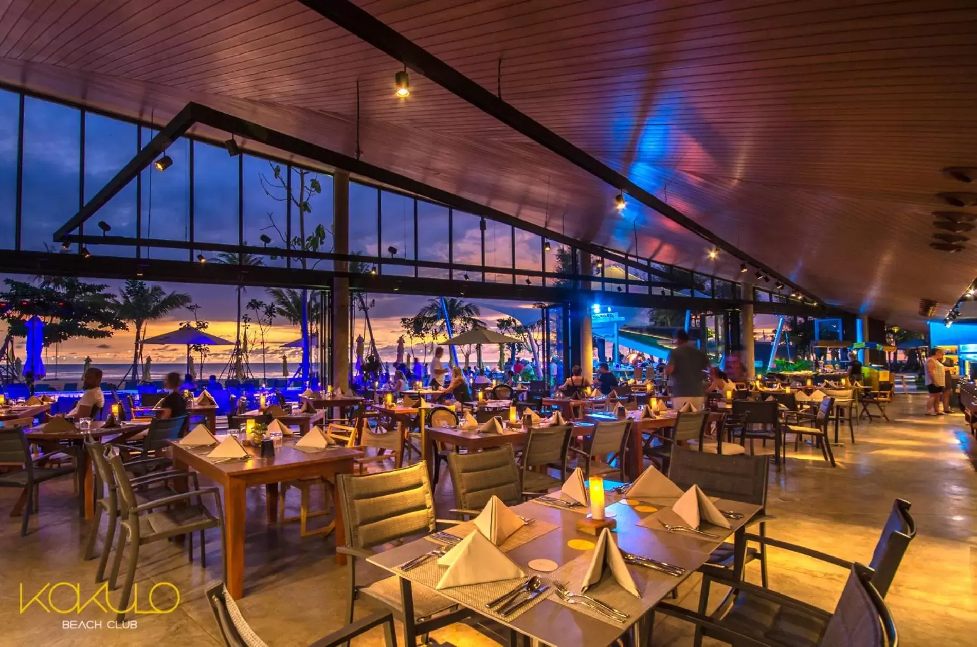 Restaurant/places to eat in La Vela Khao Lak - SHA Extra Plus Restaurant/places to eat in La Vela Khao Lak - SHA Extra Plus