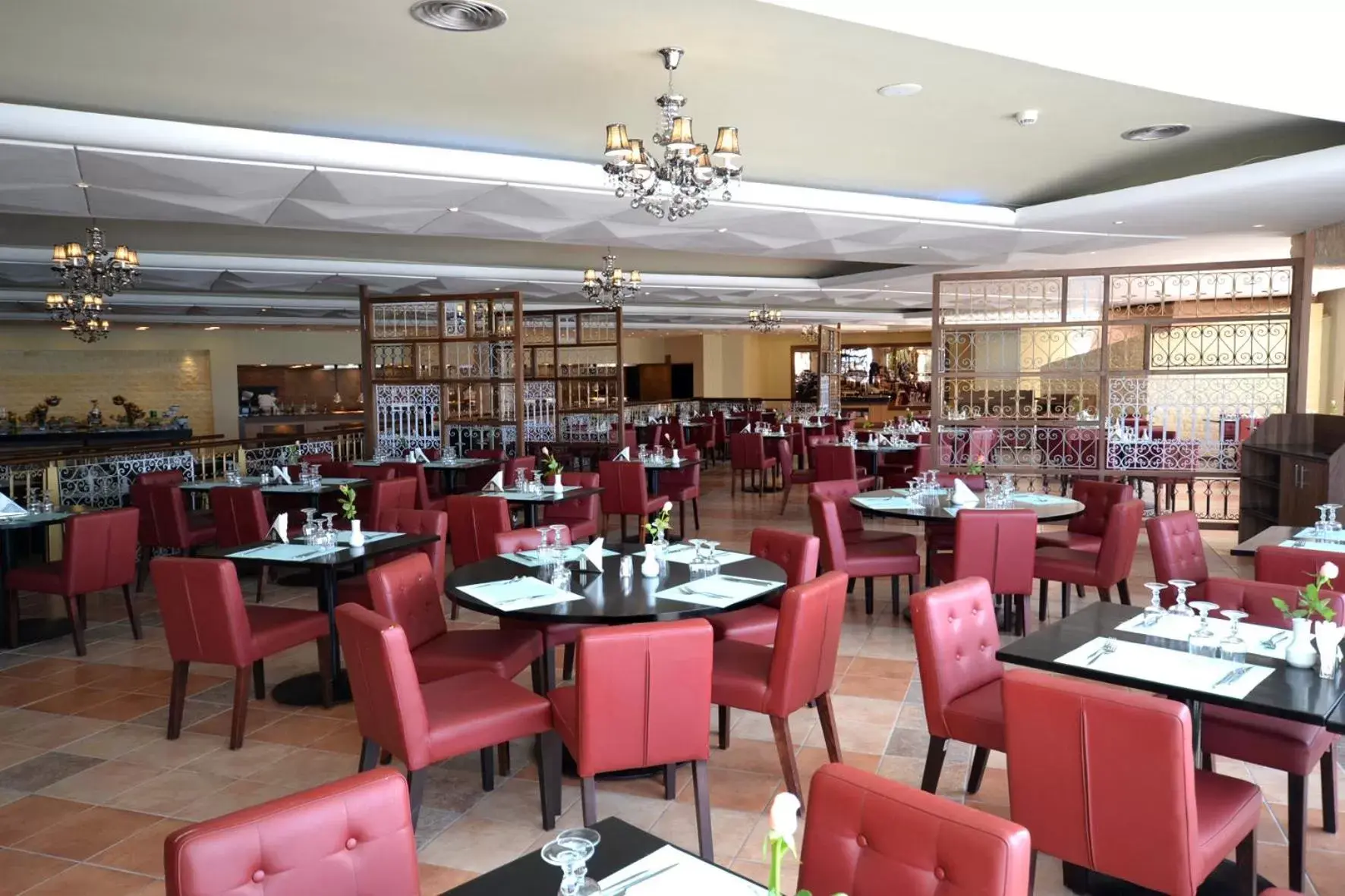 Restaurant/Places to Eat in Atlas Amadil Beach Hotel