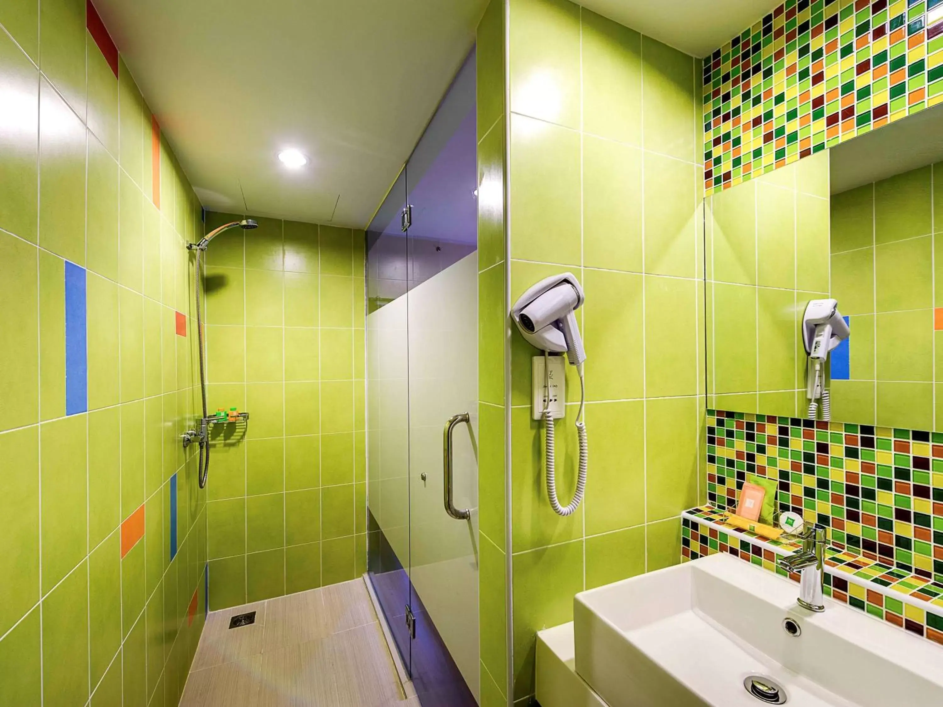 Photo of the whole room, Bathroom in Ibis Styles Kuala Lumpur Fraser Business Park