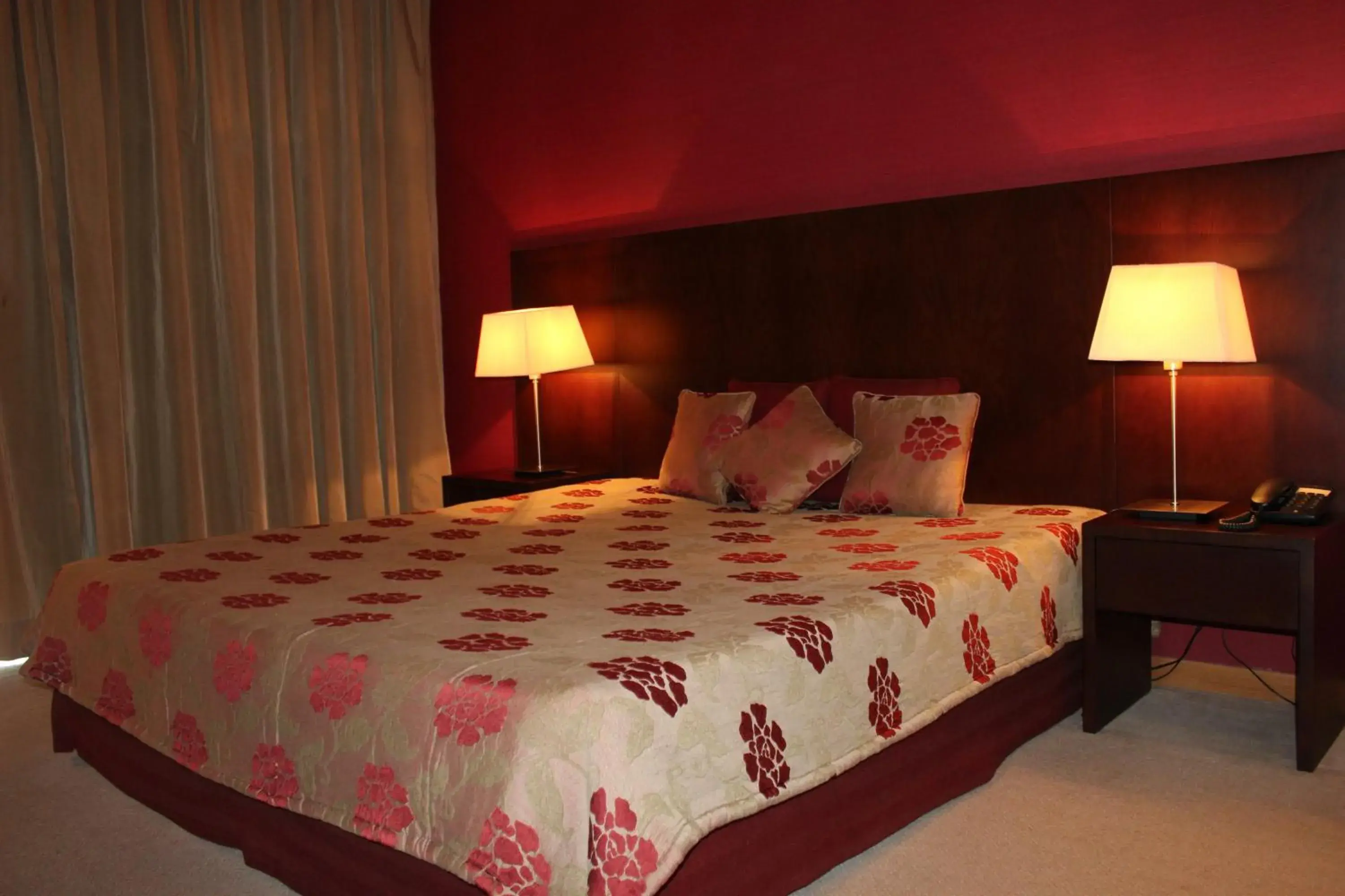 Bedroom, Bed in BejaParque Hotel