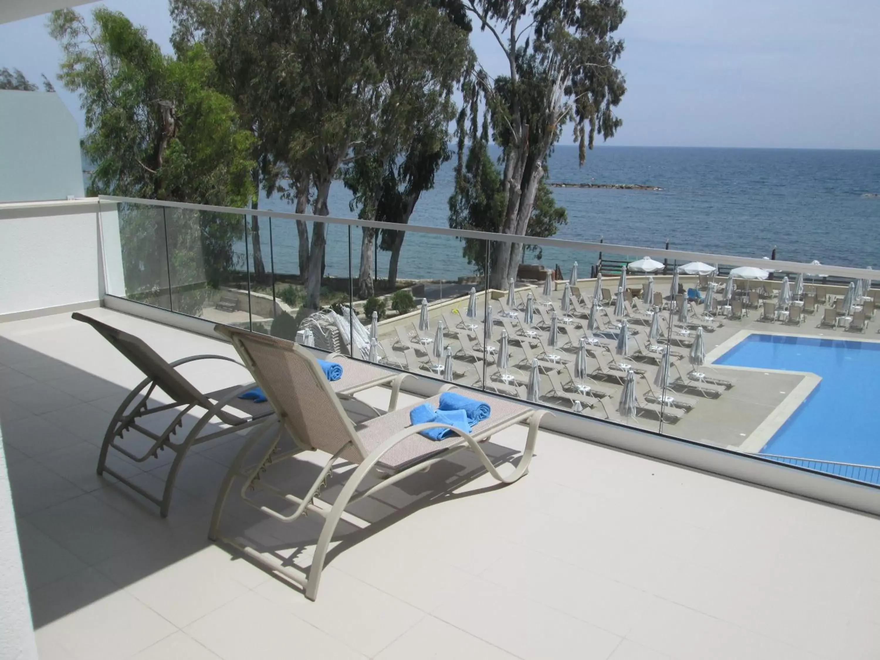 Balcony/Terrace, Swimming Pool in Harmony Bay Hotel