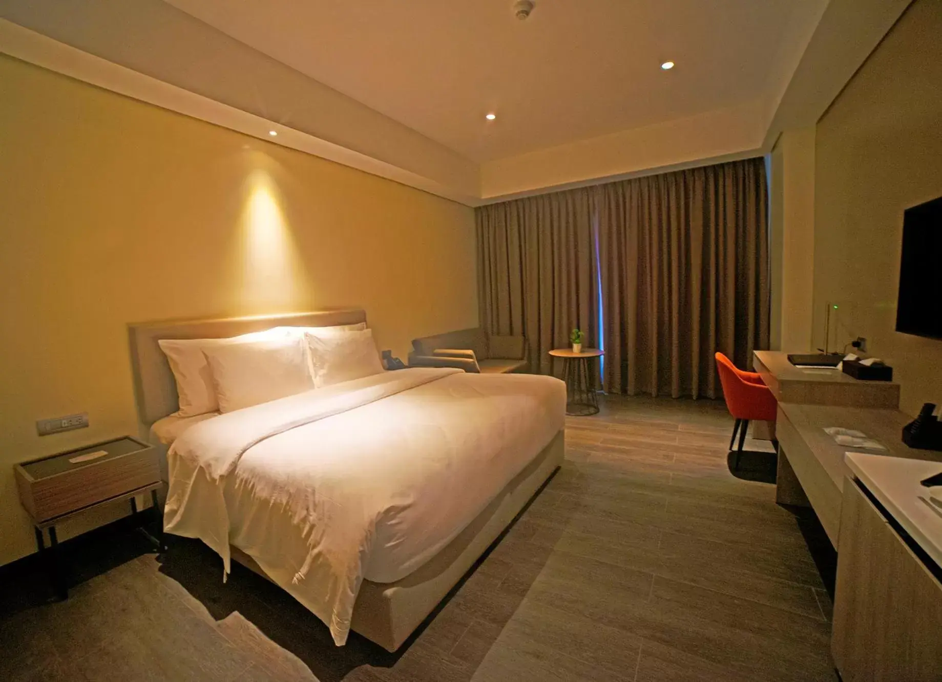 Bed in Acacia Hotel Davao -- Multiple Use and Staycation Approved