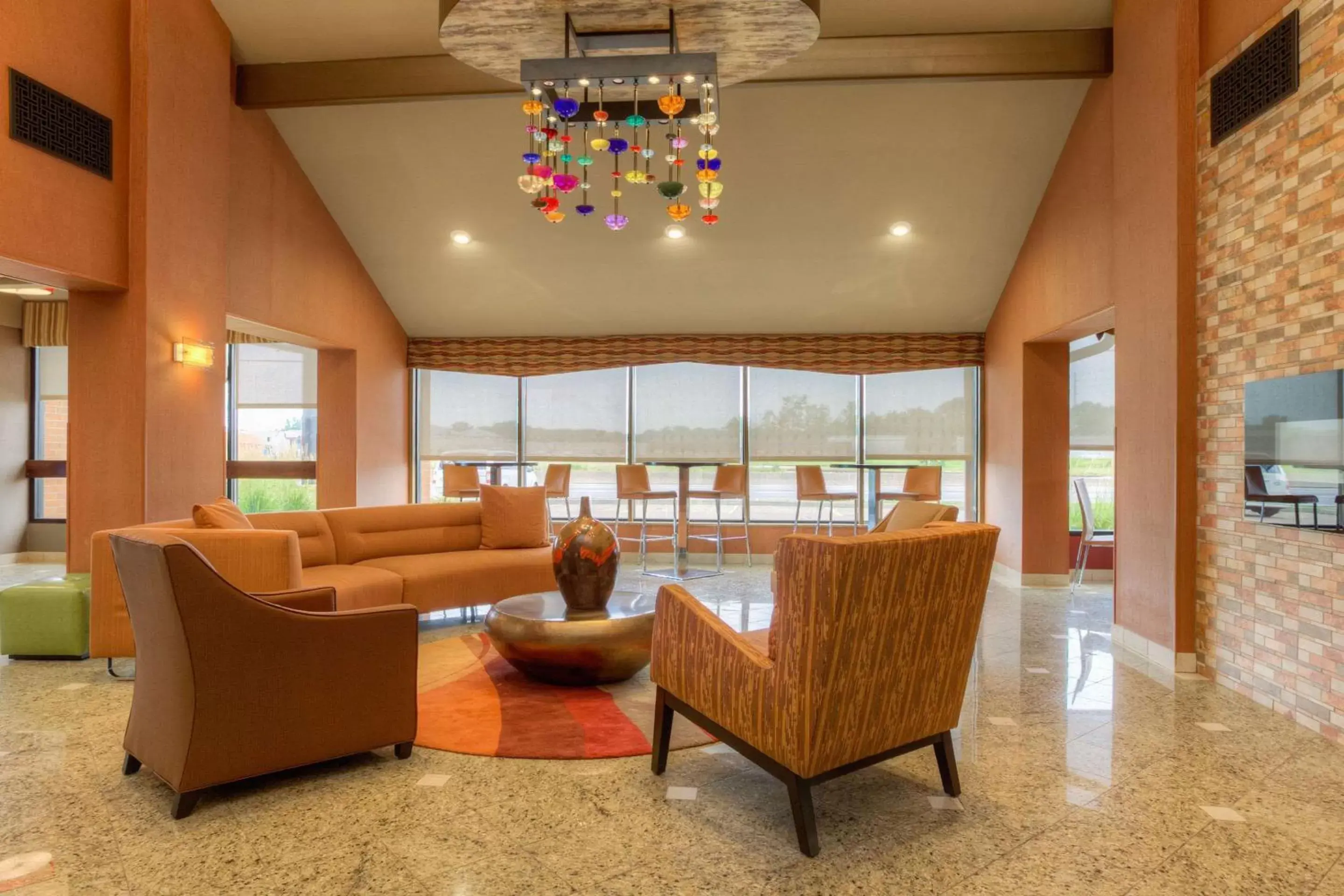 Lobby or reception, Seating Area in Comfort Inn & Suites Evansville Airport