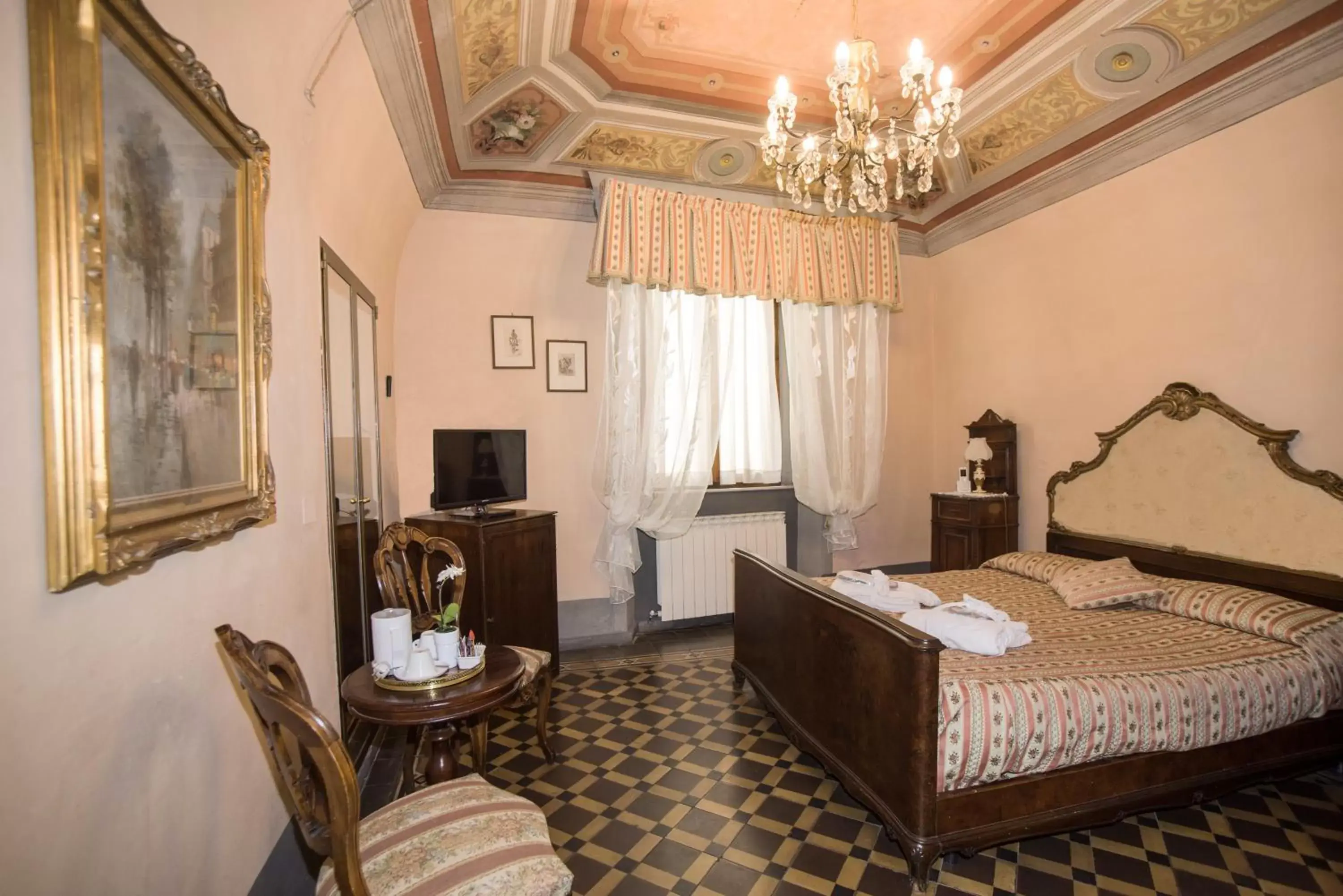 Photo of the whole room in Relais Centro Storico