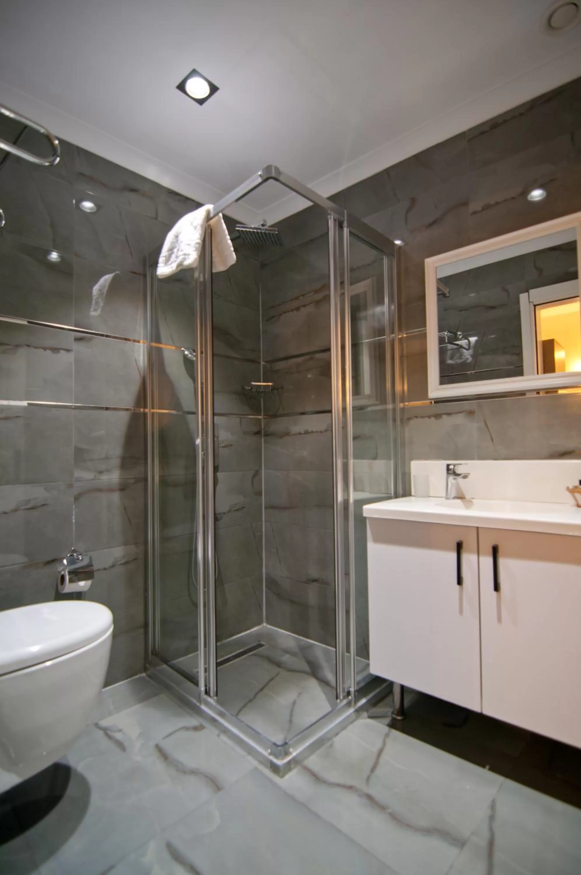 Bathroom in Pruva Hotel