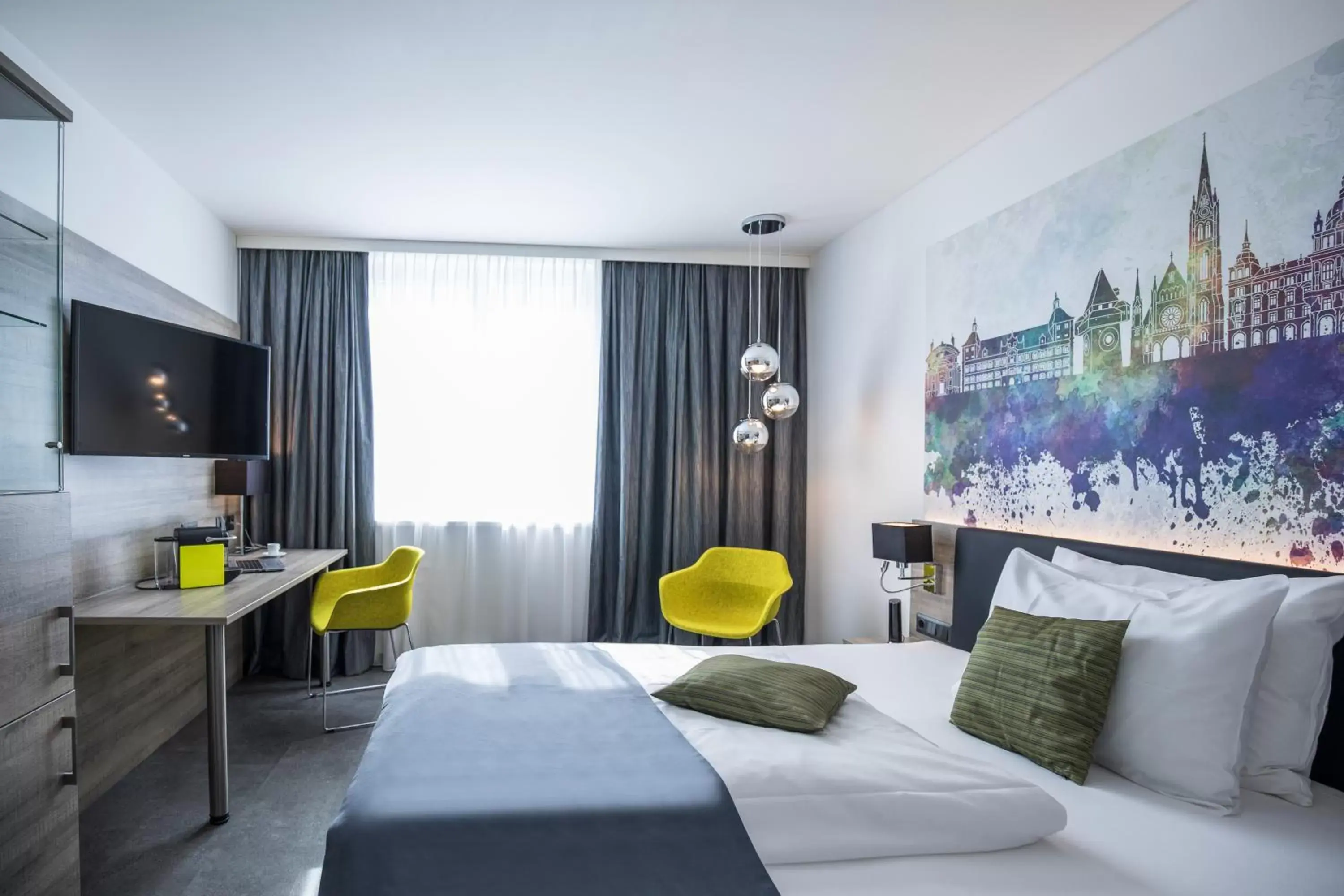 TV and multimedia in Hotel Mercure Graz City