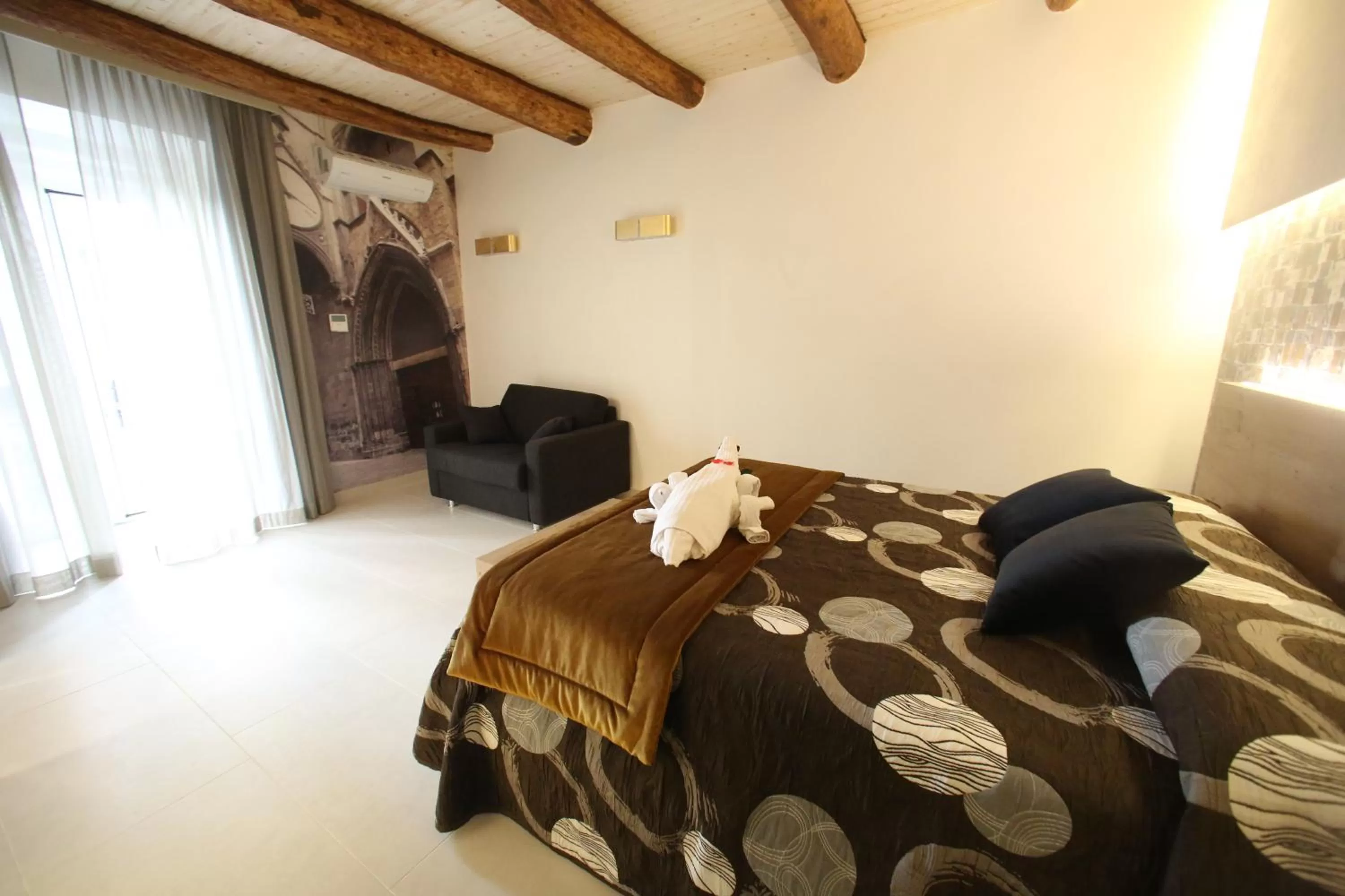 Living room, Bed in Relais Piazza Del Plebiscito B&B