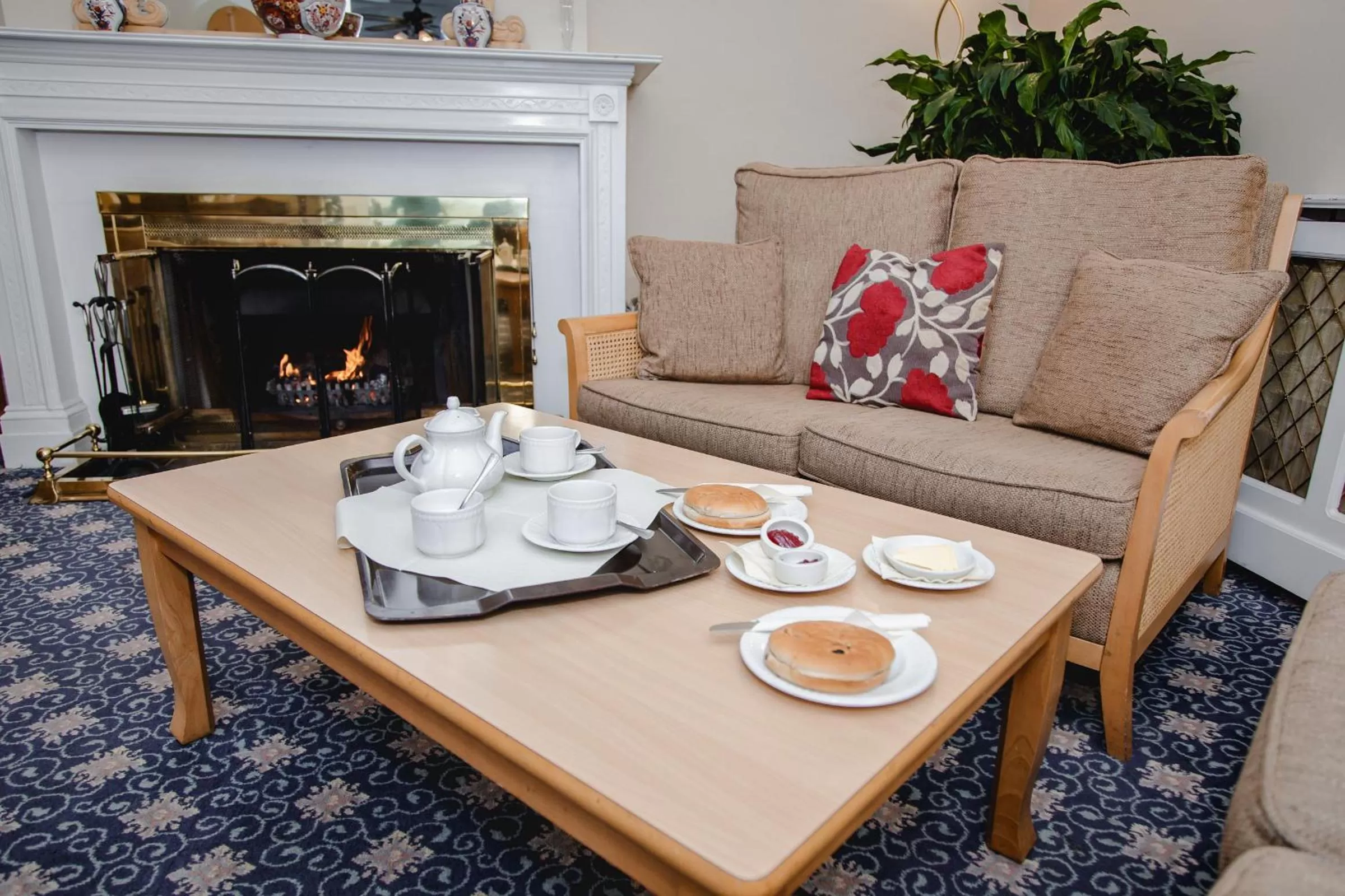 BEST WESTERN New Holmwood Hotel