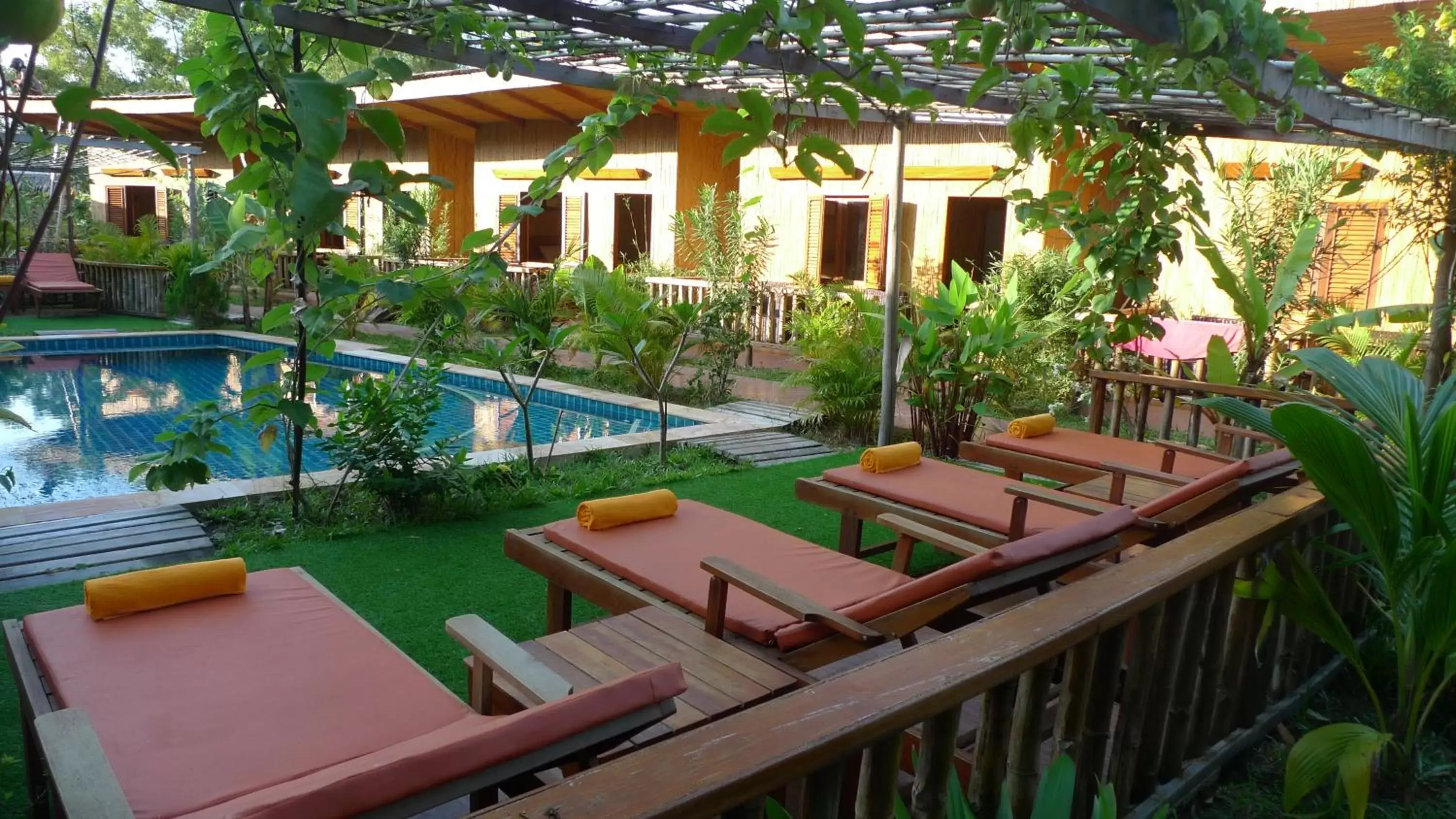 Swimming Pool in Sok Sabay Resort