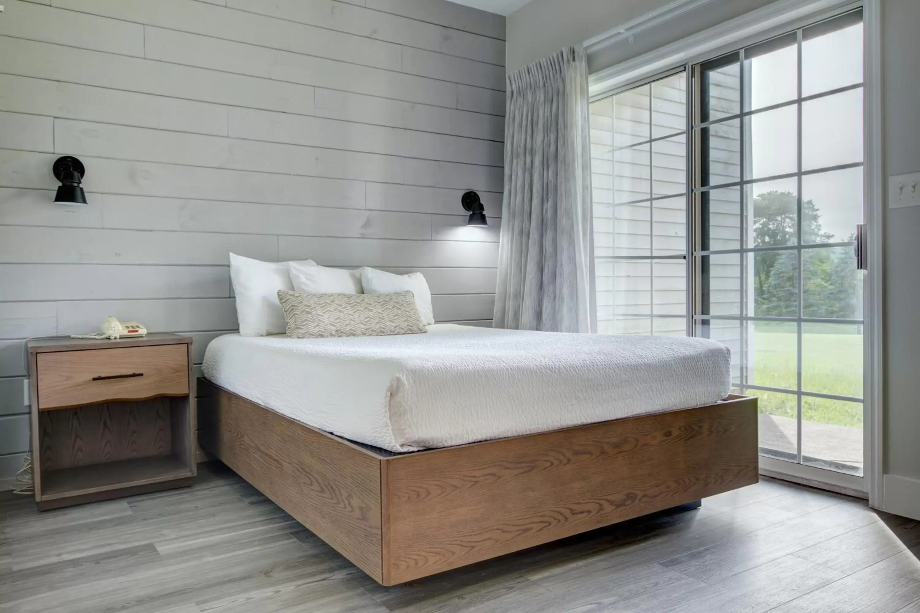 Bed in Pocono Mountain Villas by Exploria Resorts