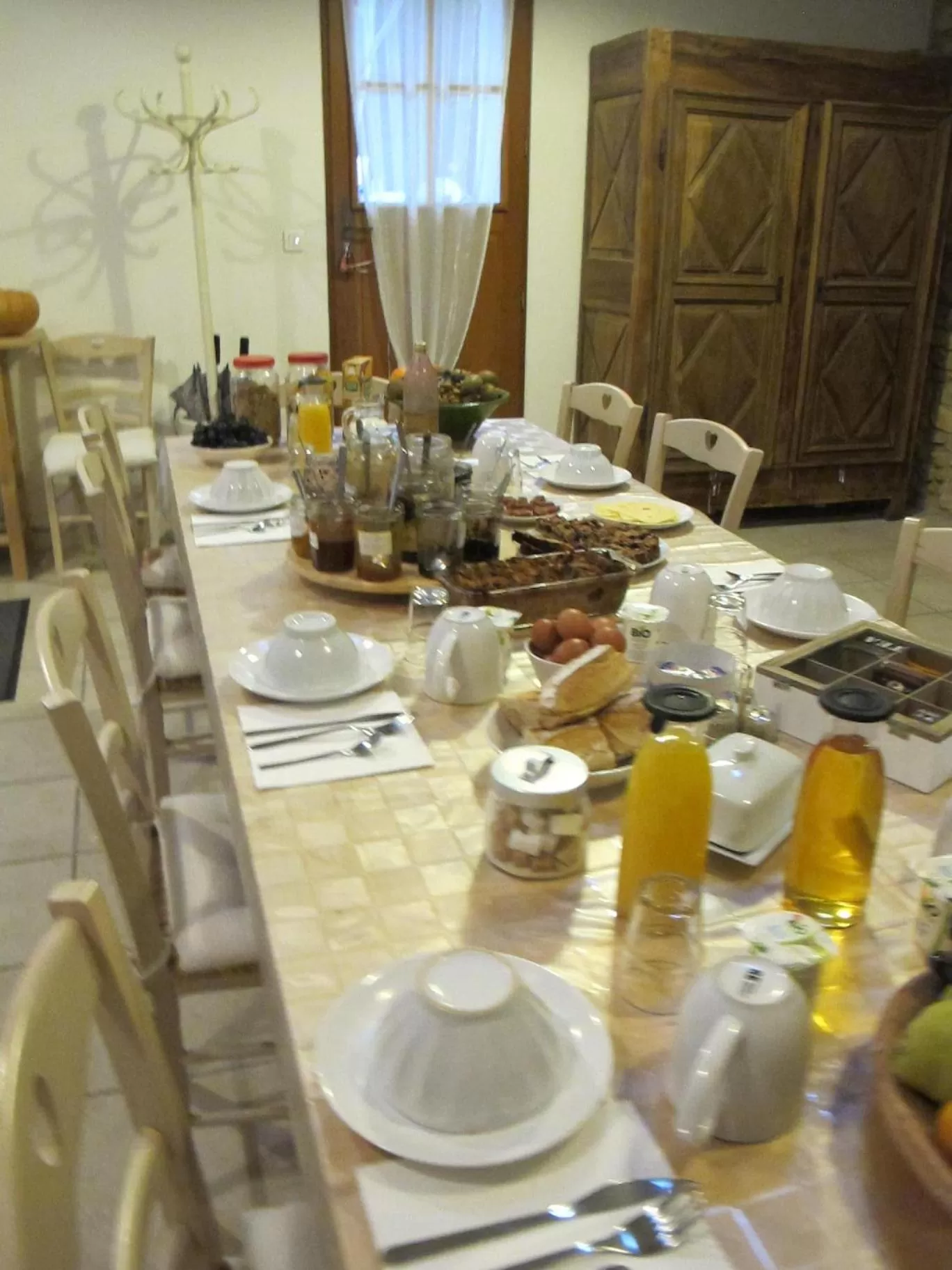 Food and drinks, Restaurant/Places to Eat in Lou Cardalines