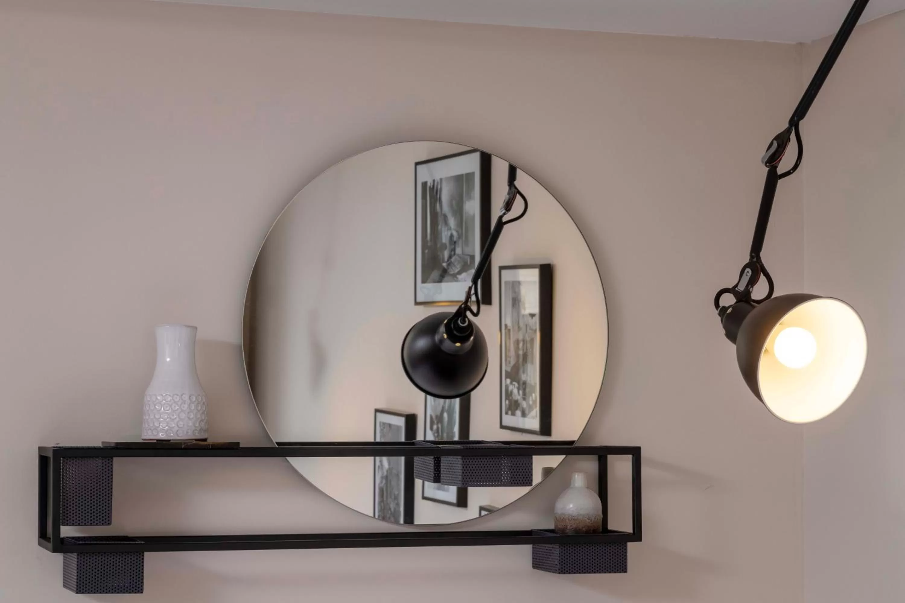 Decorative detail in Hôtel Hélios Opéra