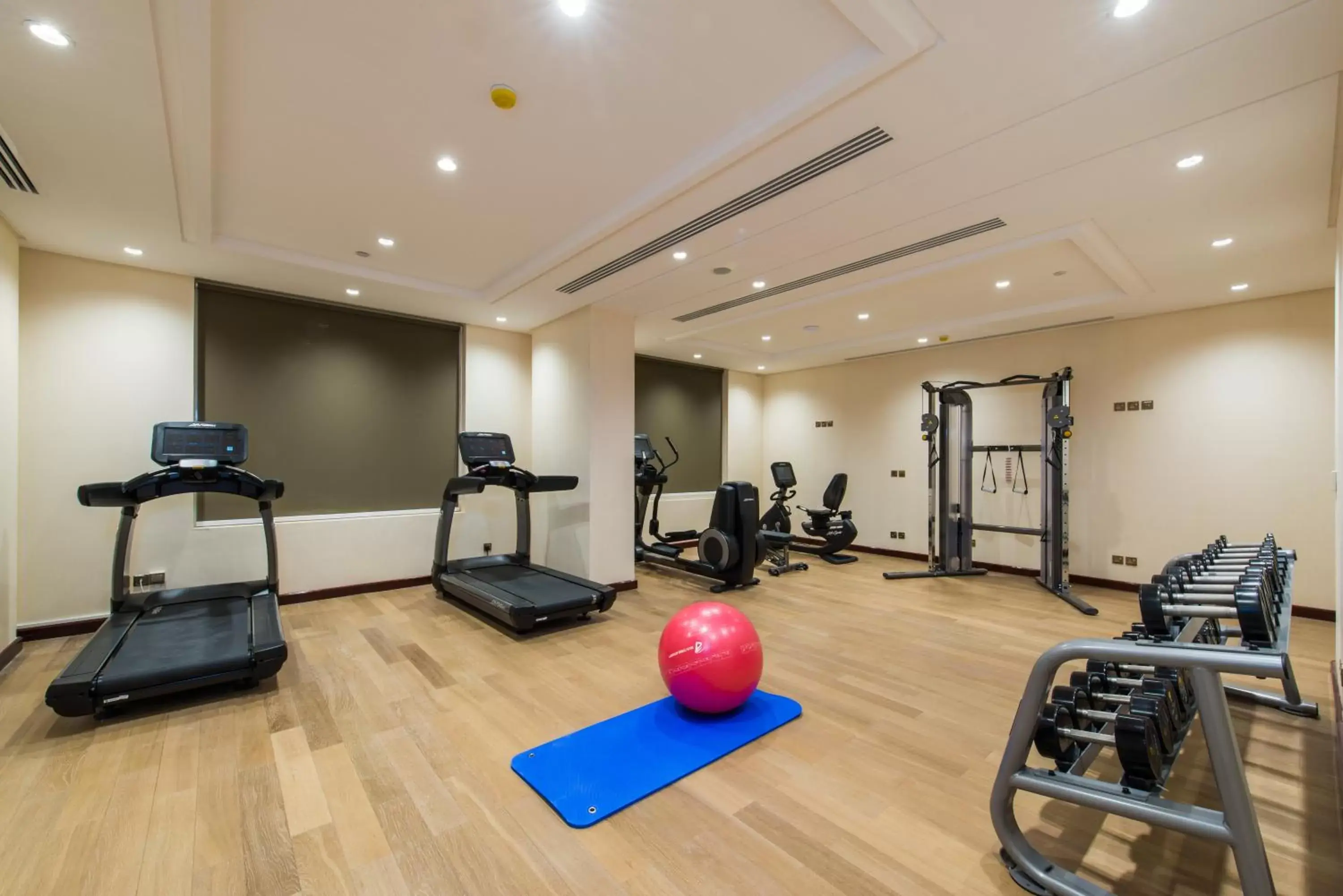 Fitness centre/facilities, Fitness Center/Facilities in Braira Al Wezarat