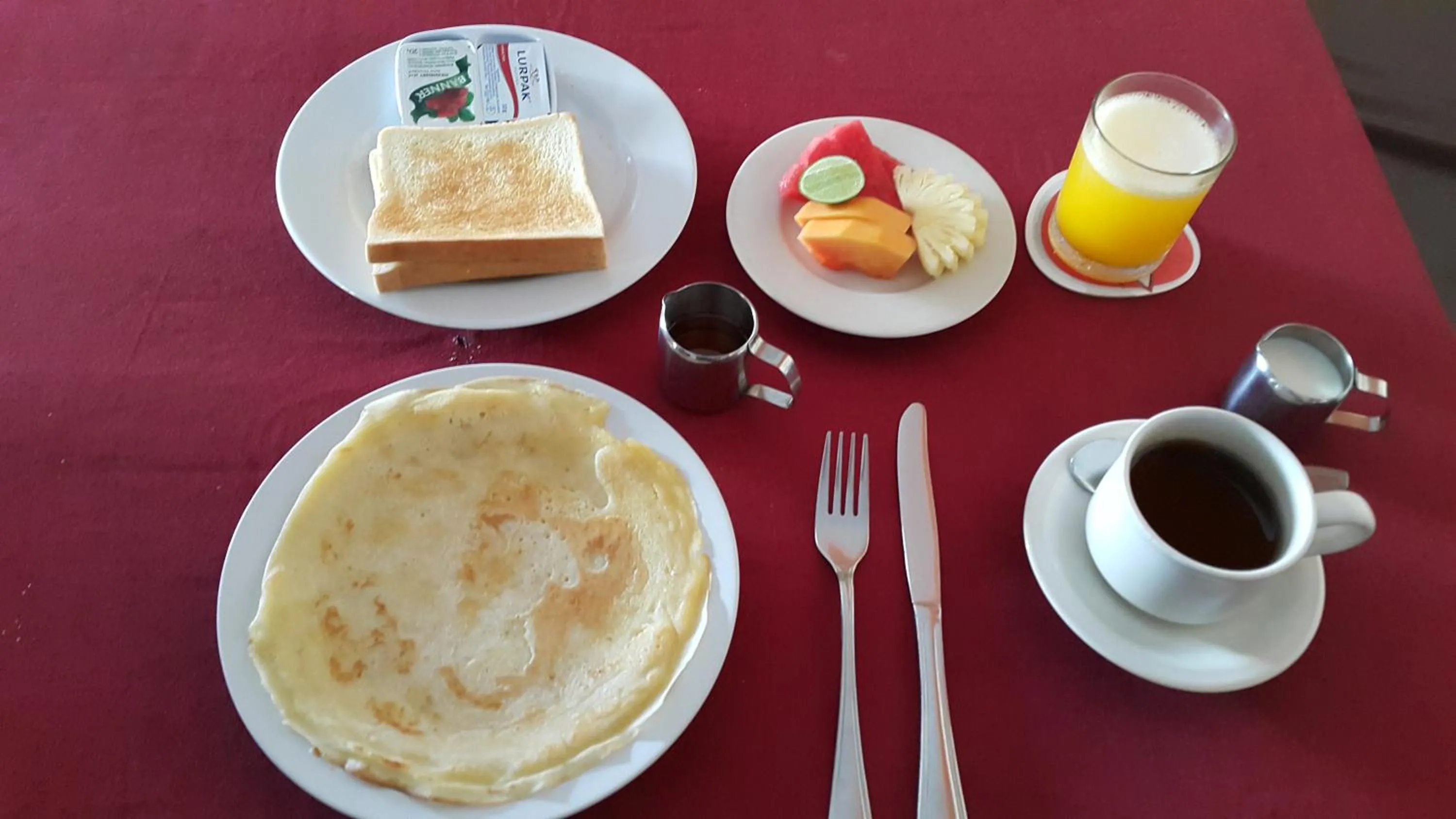 American breakfast in La Walon Hotel