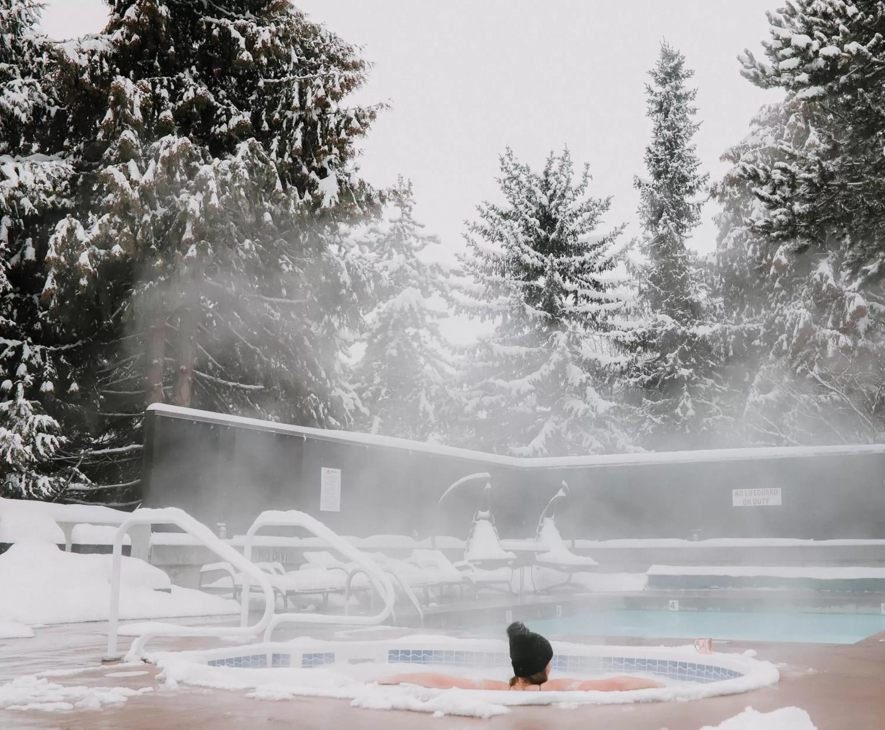 Swimming pool, Winter in Adara Hotel