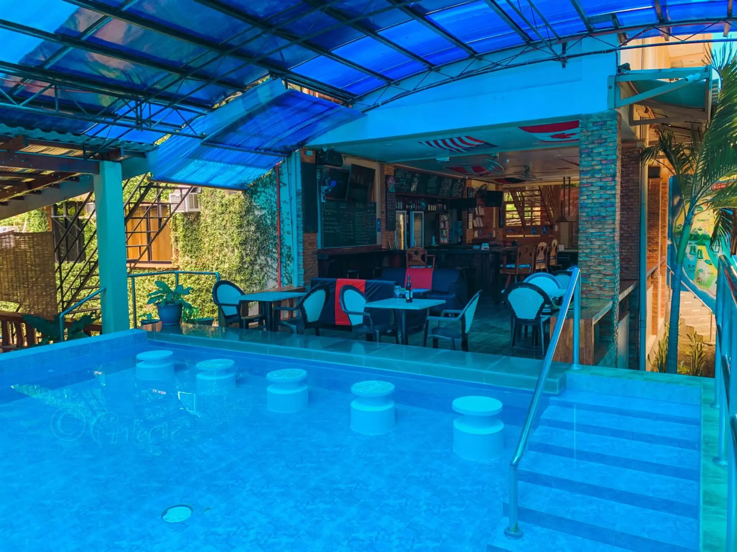 Swimming Pool in Mabini Hotel