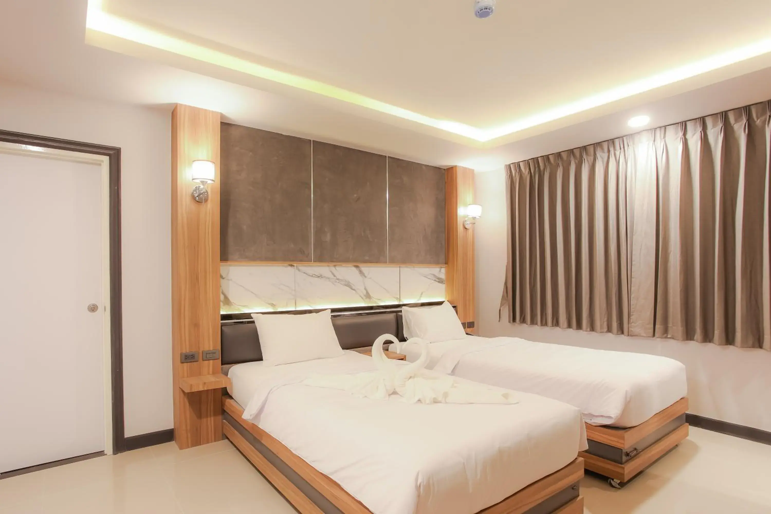 Bed in The Mantra Hotel Kata Noi Bed in The Mantra Hotel Kata Noi