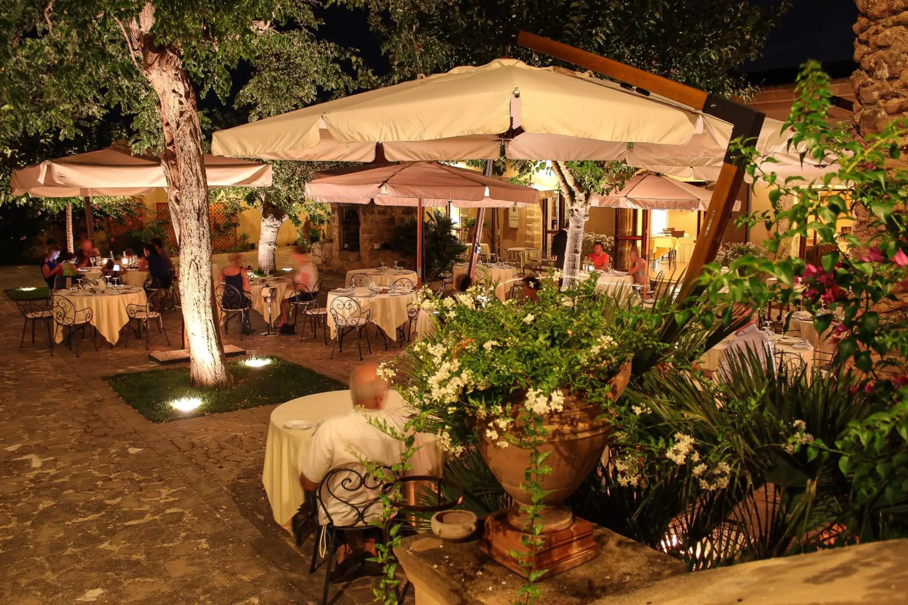 Restaurant/places to eat in Hotel Baglio Oneto dei Principi di San Lorenzo - Luxury Wine Resort