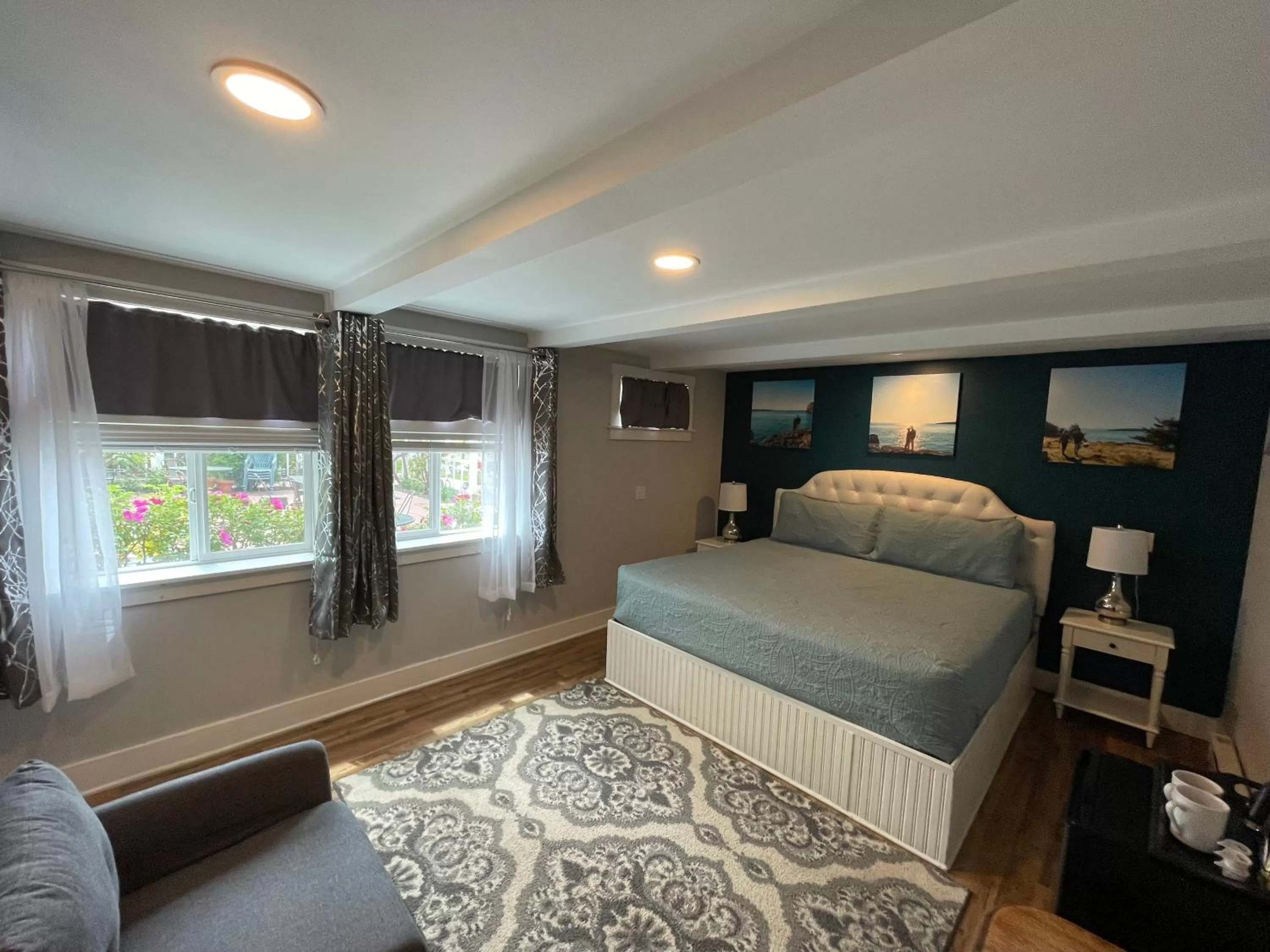 Bed in The Edenwild Boutique Inn