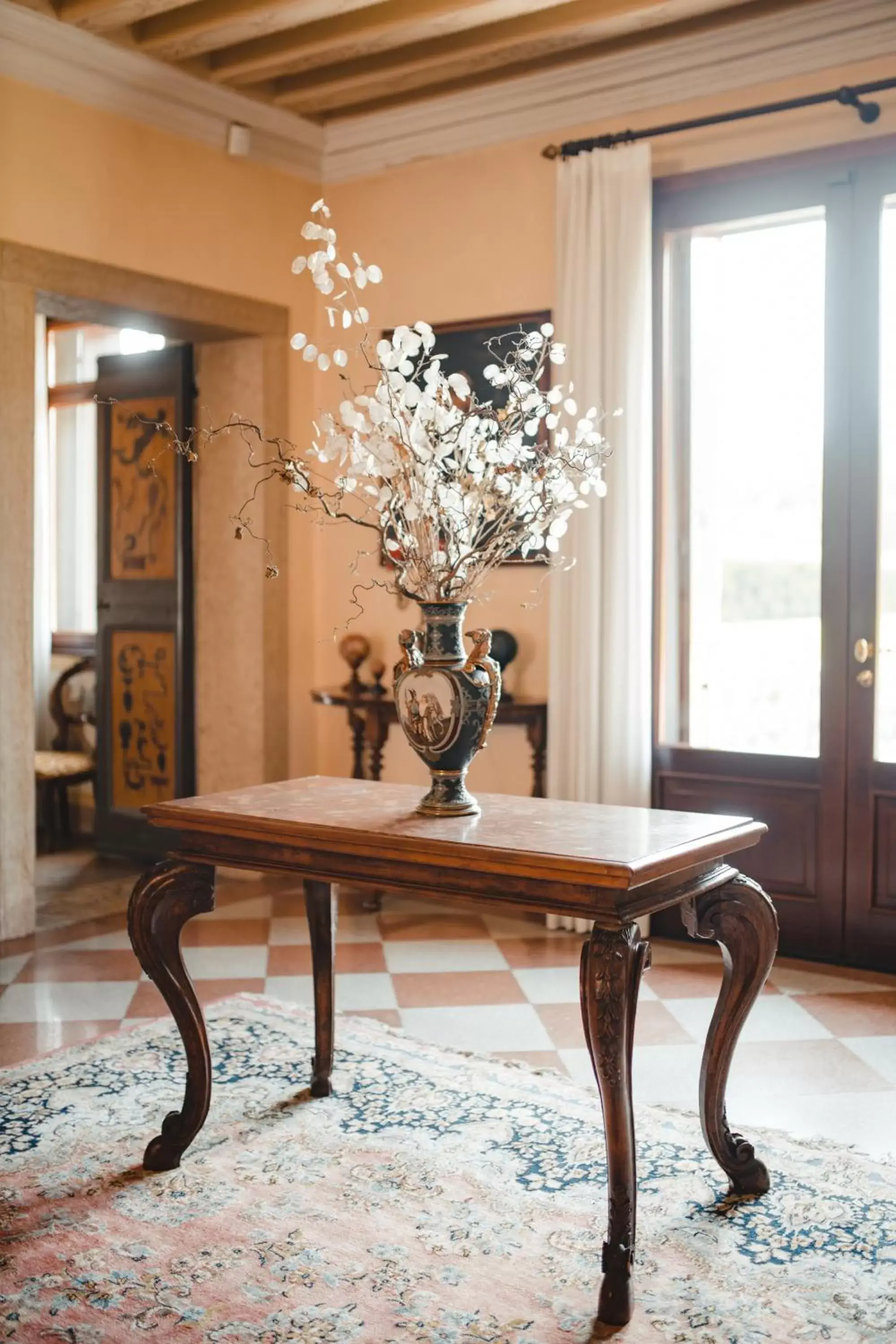 Decorative detail, Seating Area in Villa Stecchini