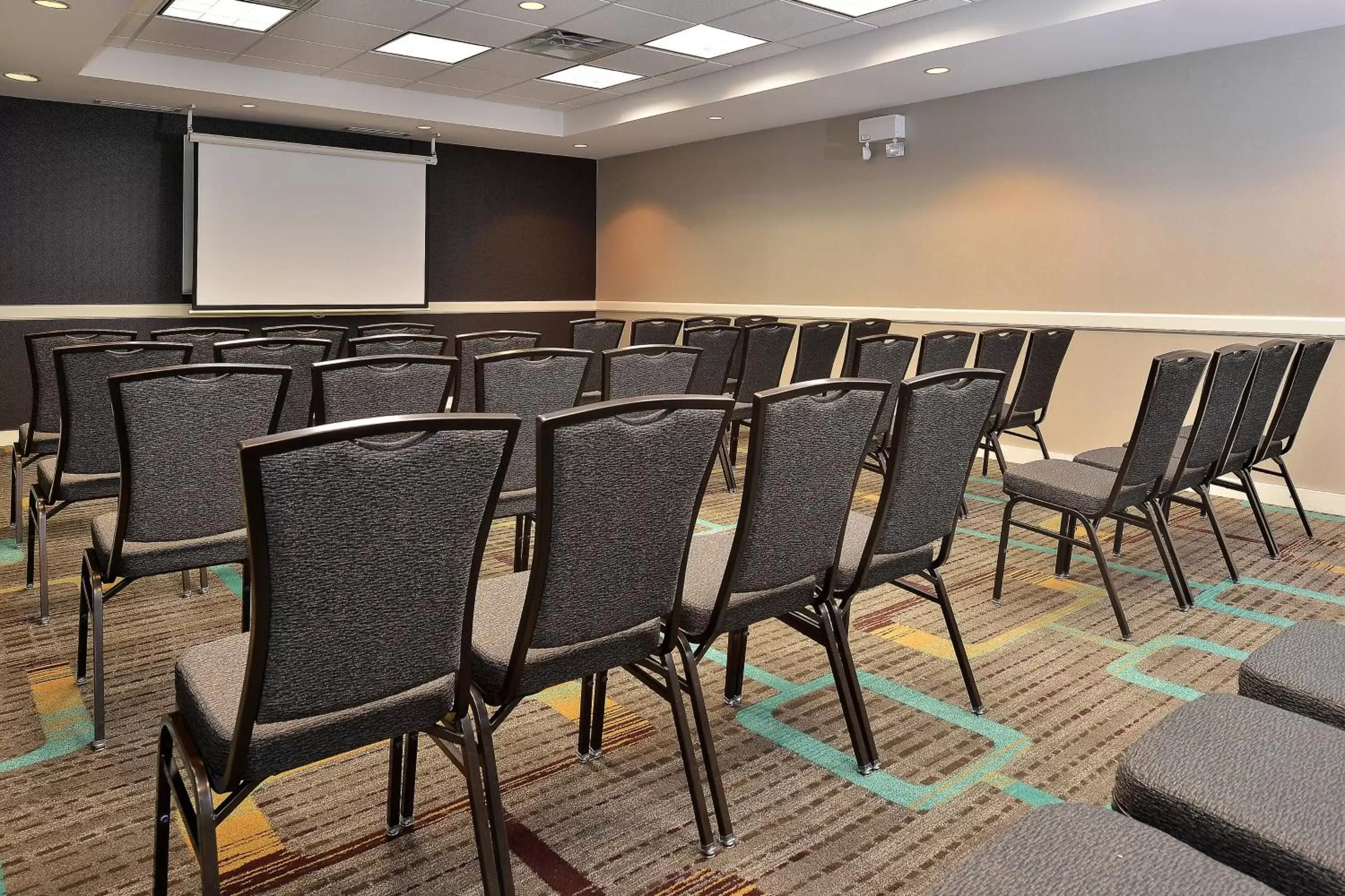 Meeting/conference room in Residence Inn by Marriott Denver Airport at Gateway Park