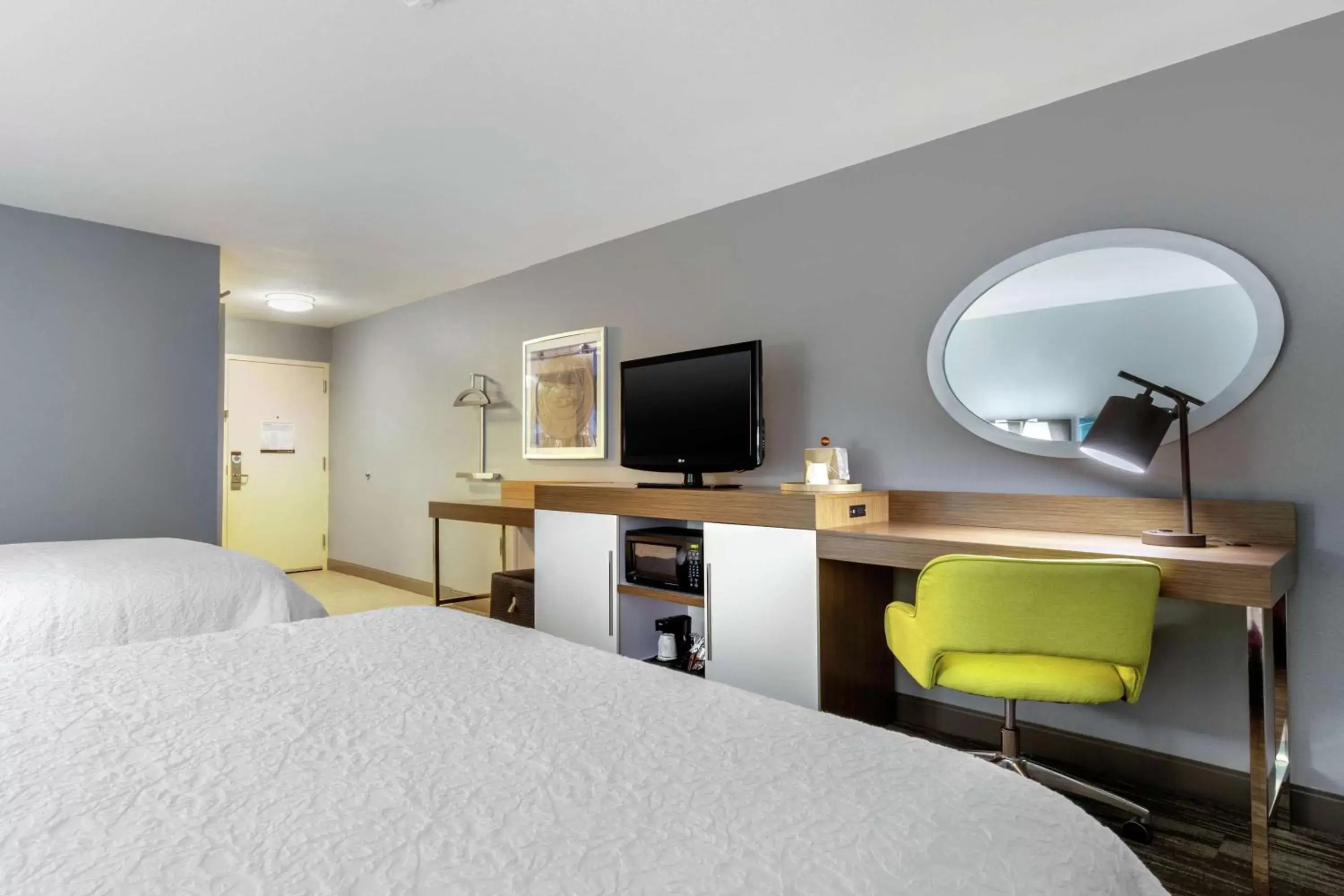 Bedroom, Bed in Hampton Inn Brookhaven Bedroom, Bed in Hampton Inn Brookhaven