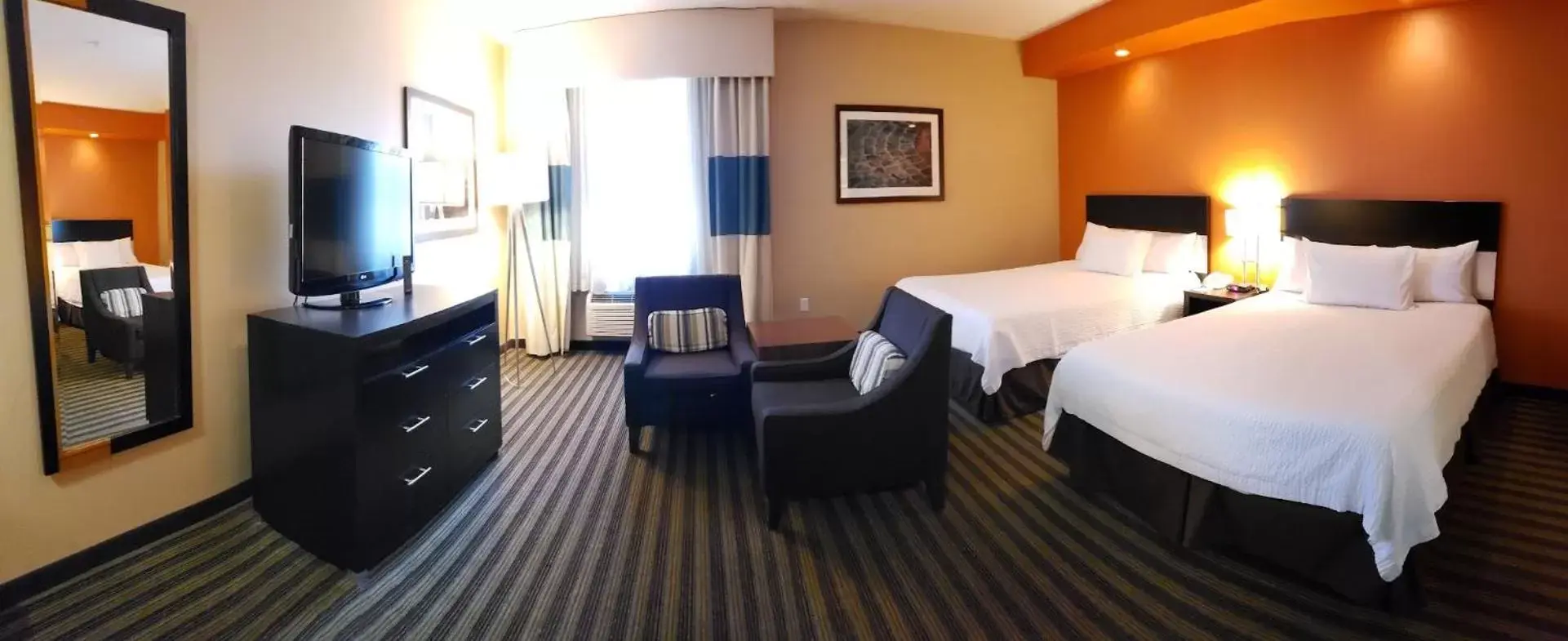 Bed in Fairfield Inn & Suites by Marriott Grand Junction Downtown/Historic Main Street