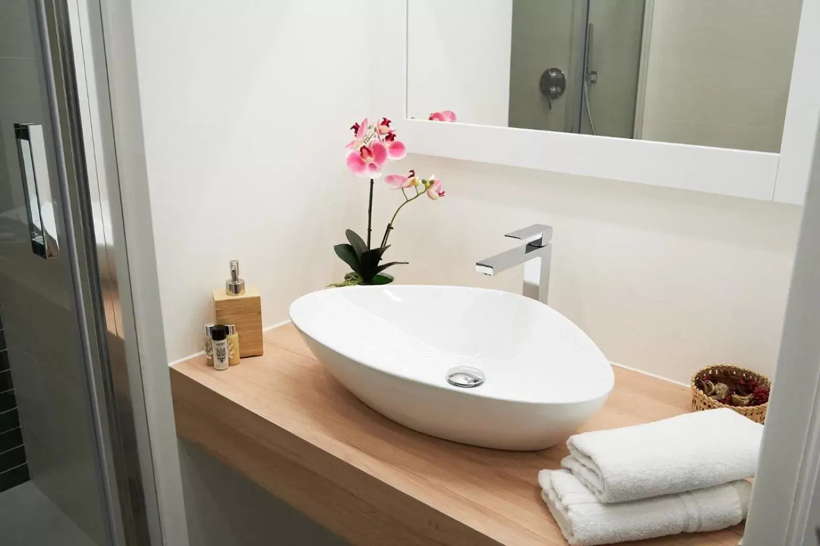 Bathroom in Toscano Palace Luxury Rooms Catania