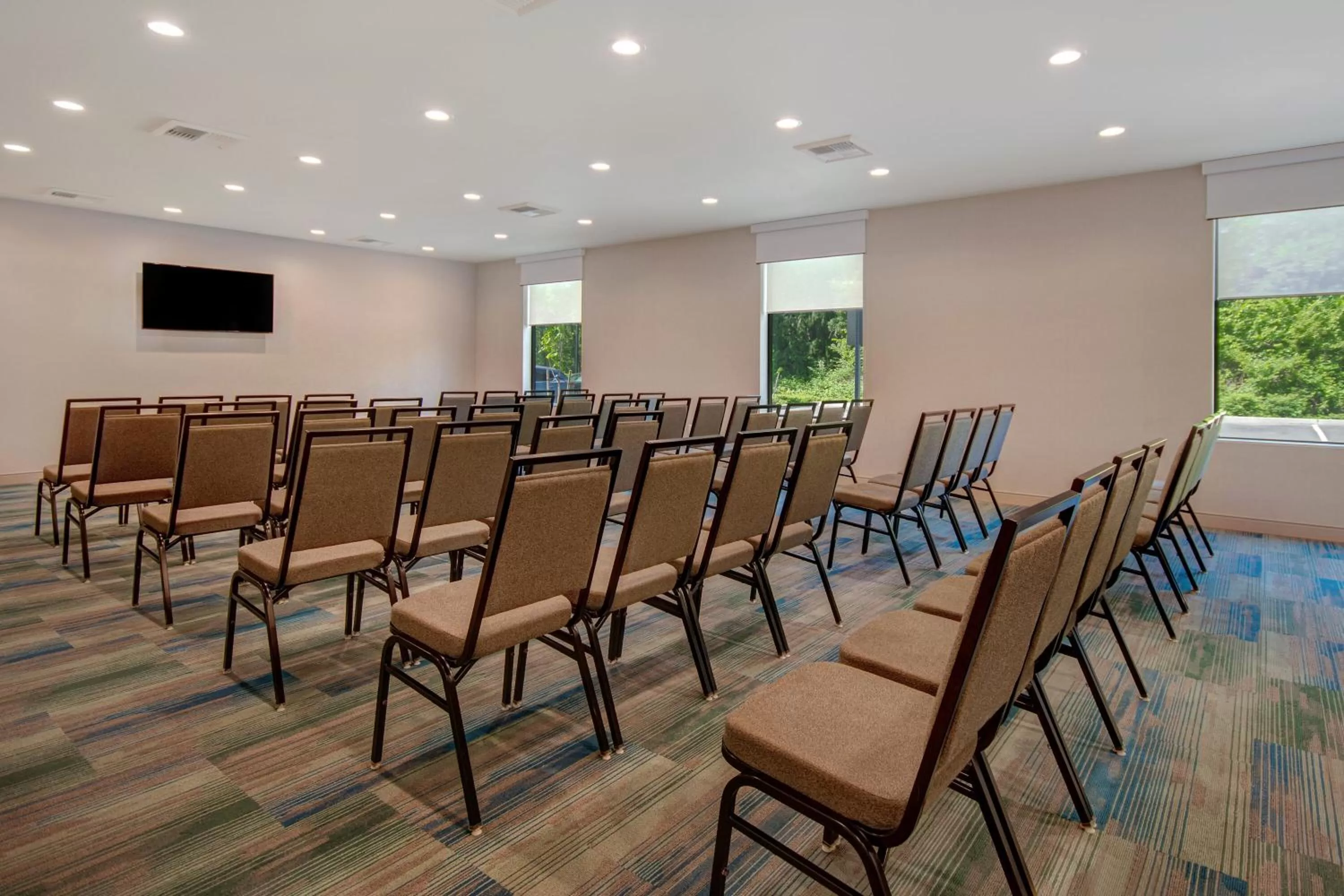 Meeting/conference room in Home2 Suites By Hilton Marysville