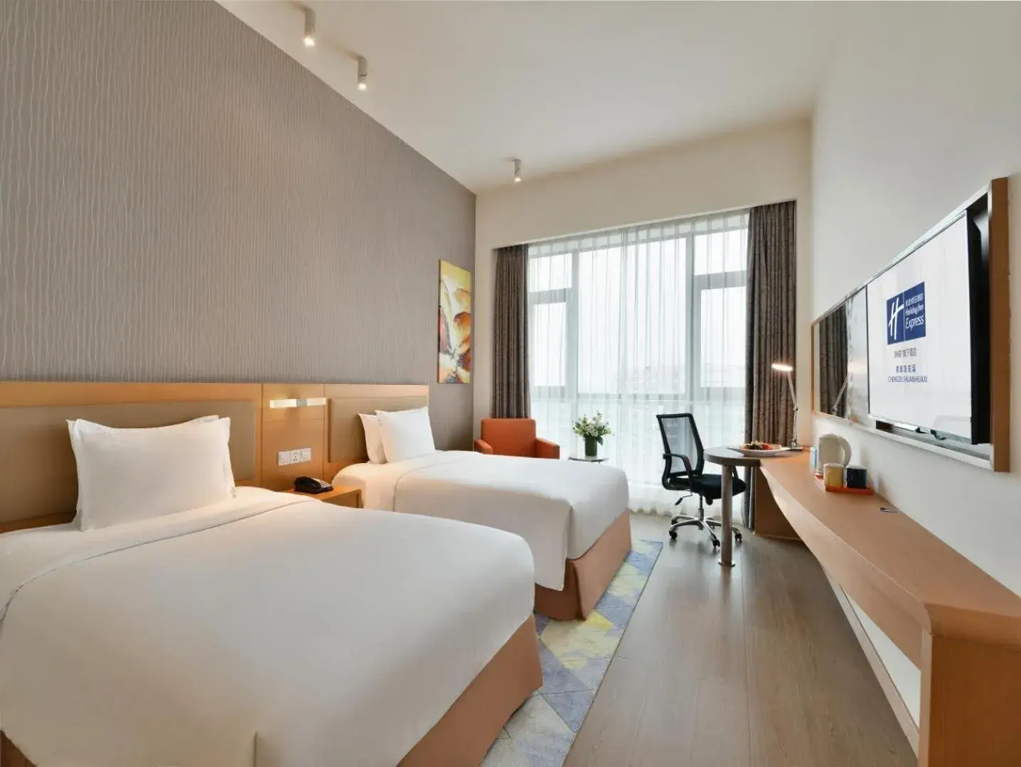 High Floor Standard Twin Room in Holiday Inn Express Chengdu Huanhuaxi by IHG-Near Jinsha Site Musem,Near Wuhou Temple Museum,Welcome drinks,Free gym,Free self-service laundry High Floor Standard Twin Room in Holiday Inn Express Chengdu Huanhuaxi by IHG-Near Jinsha Site Musem,Near Wuhou Temple Museum,Welcome drinks,Free gym,Free self-service laundry