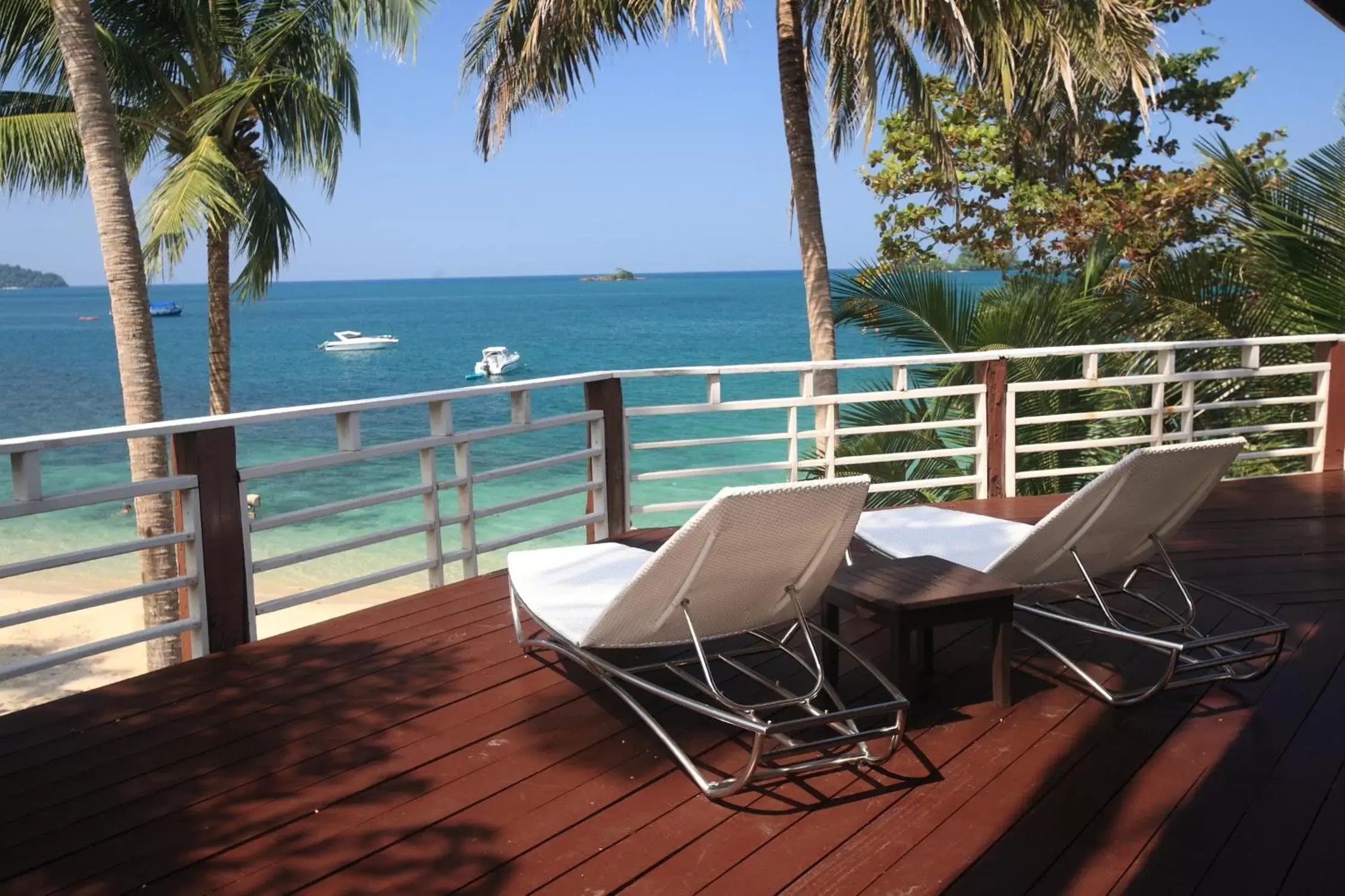 Balcony/Terrace in Koh Chang Cliff Beach Resort