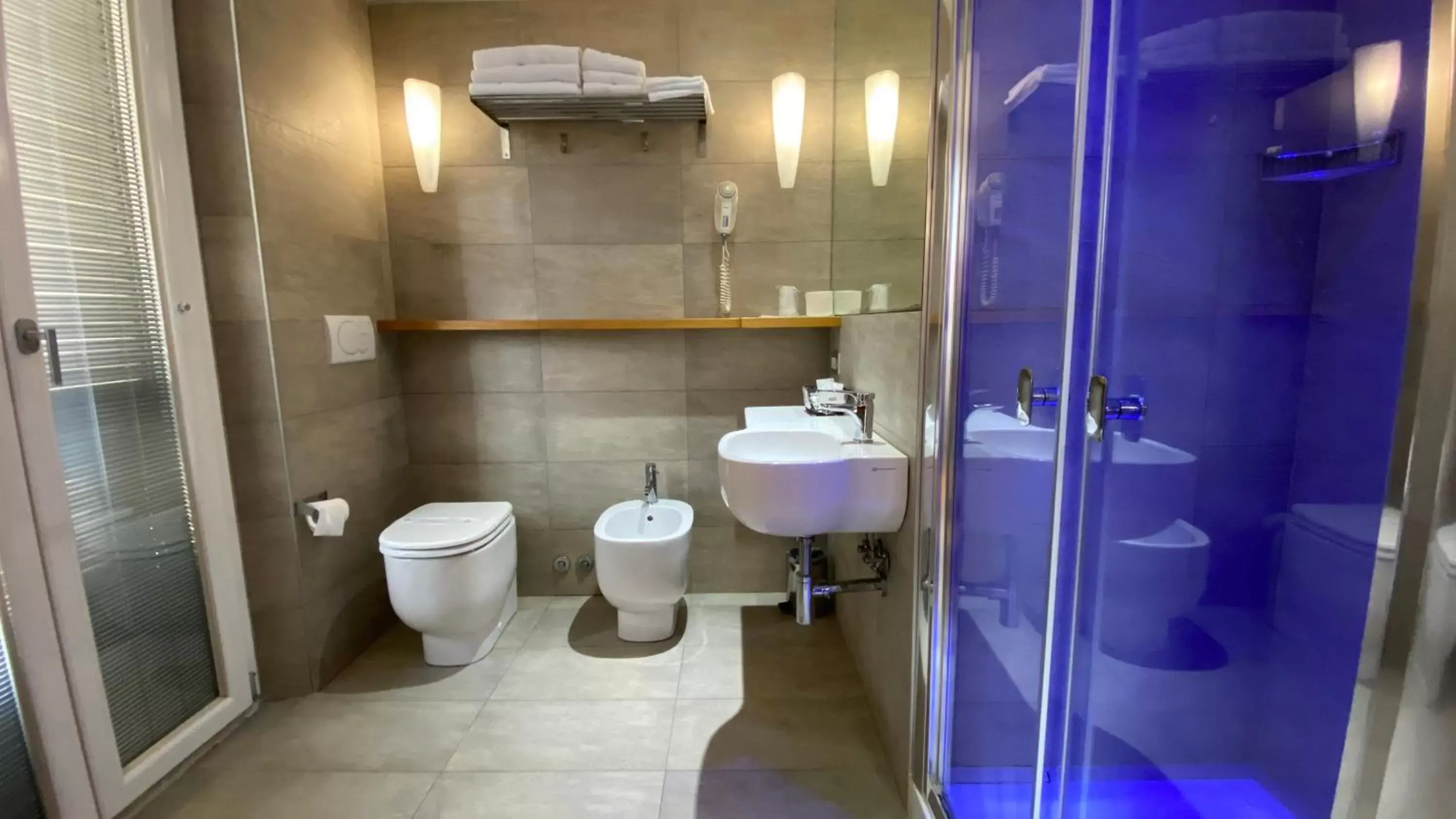 Bathroom in Eurohotel Bathroom in Eurohotel