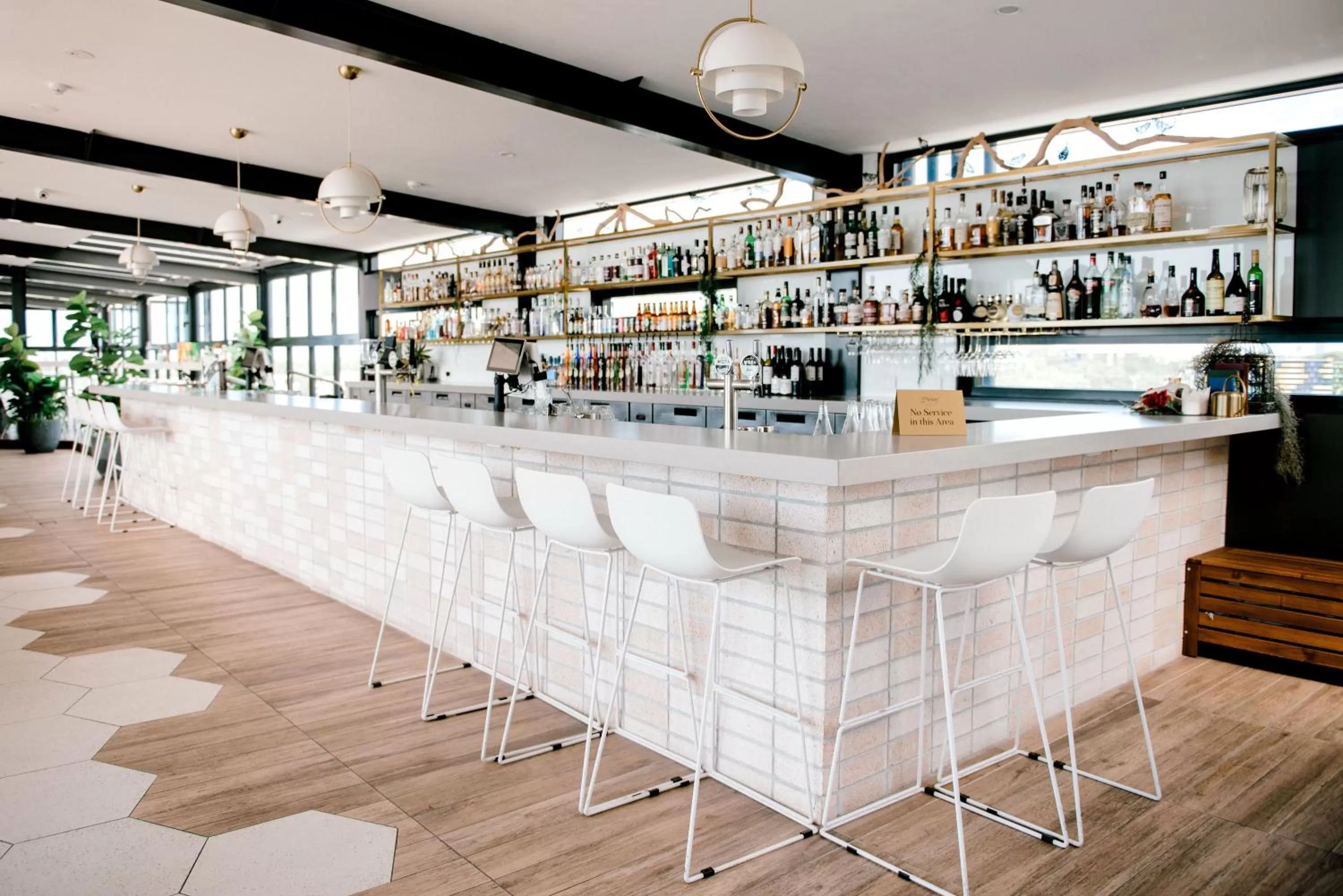 Lounge or bar in Mantra at Sharks