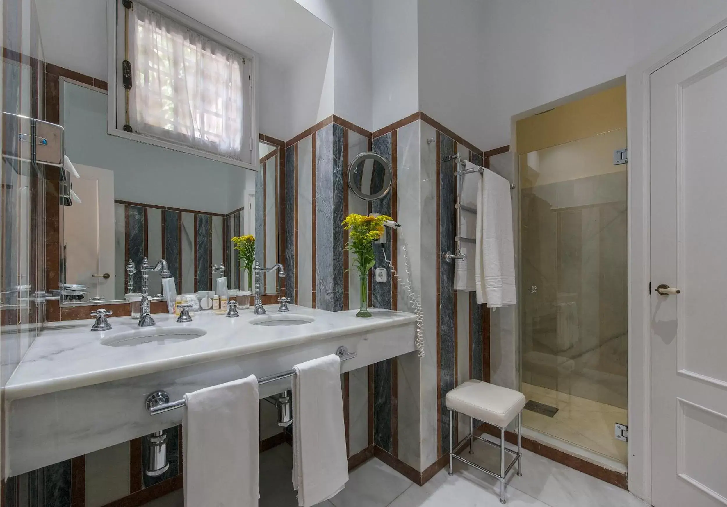 Bathroom in Hotel Las Casas de la Judería