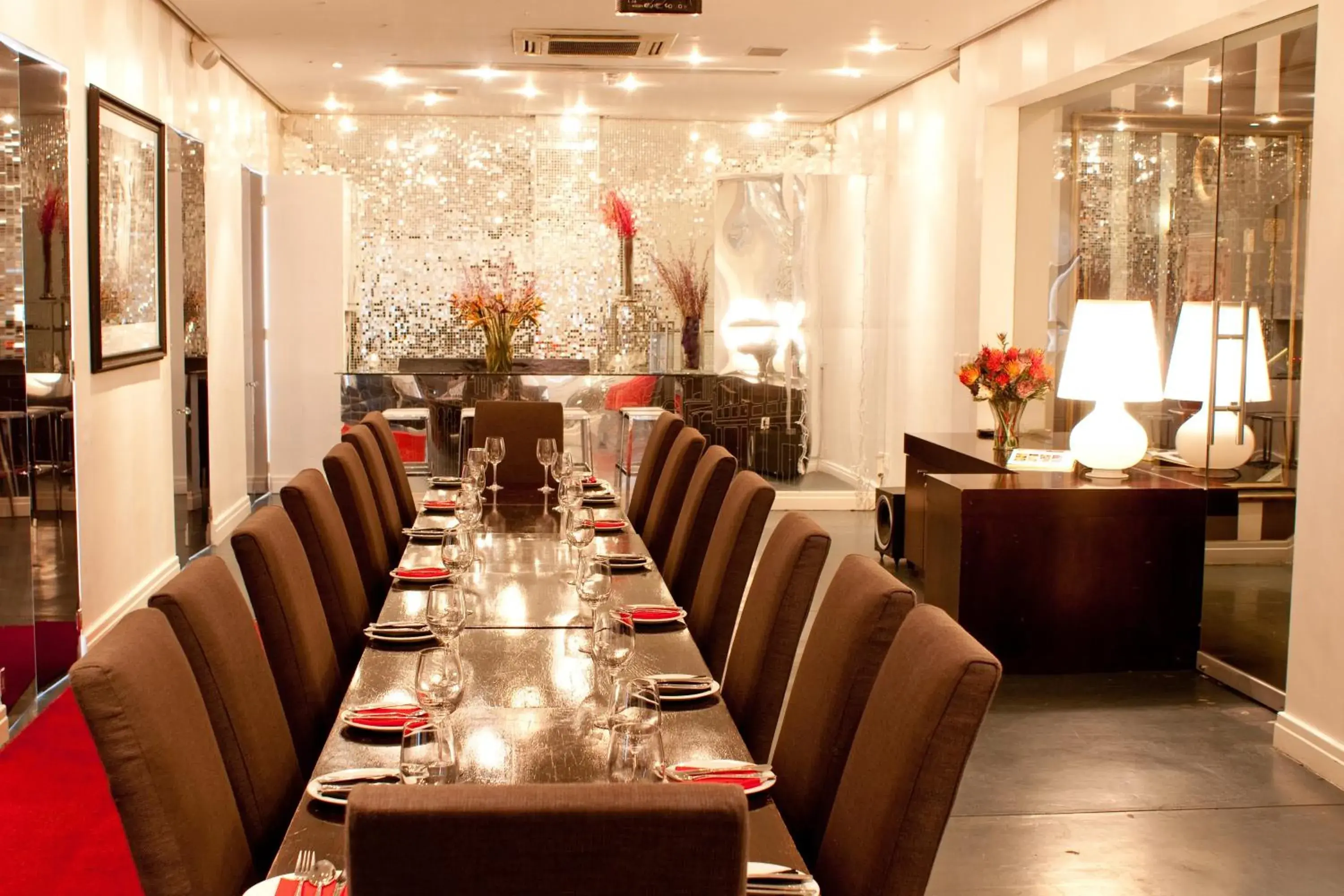 Banquet/Function facilities, Restaurant/Places to Eat in Grand Daddy Boutique Hotel