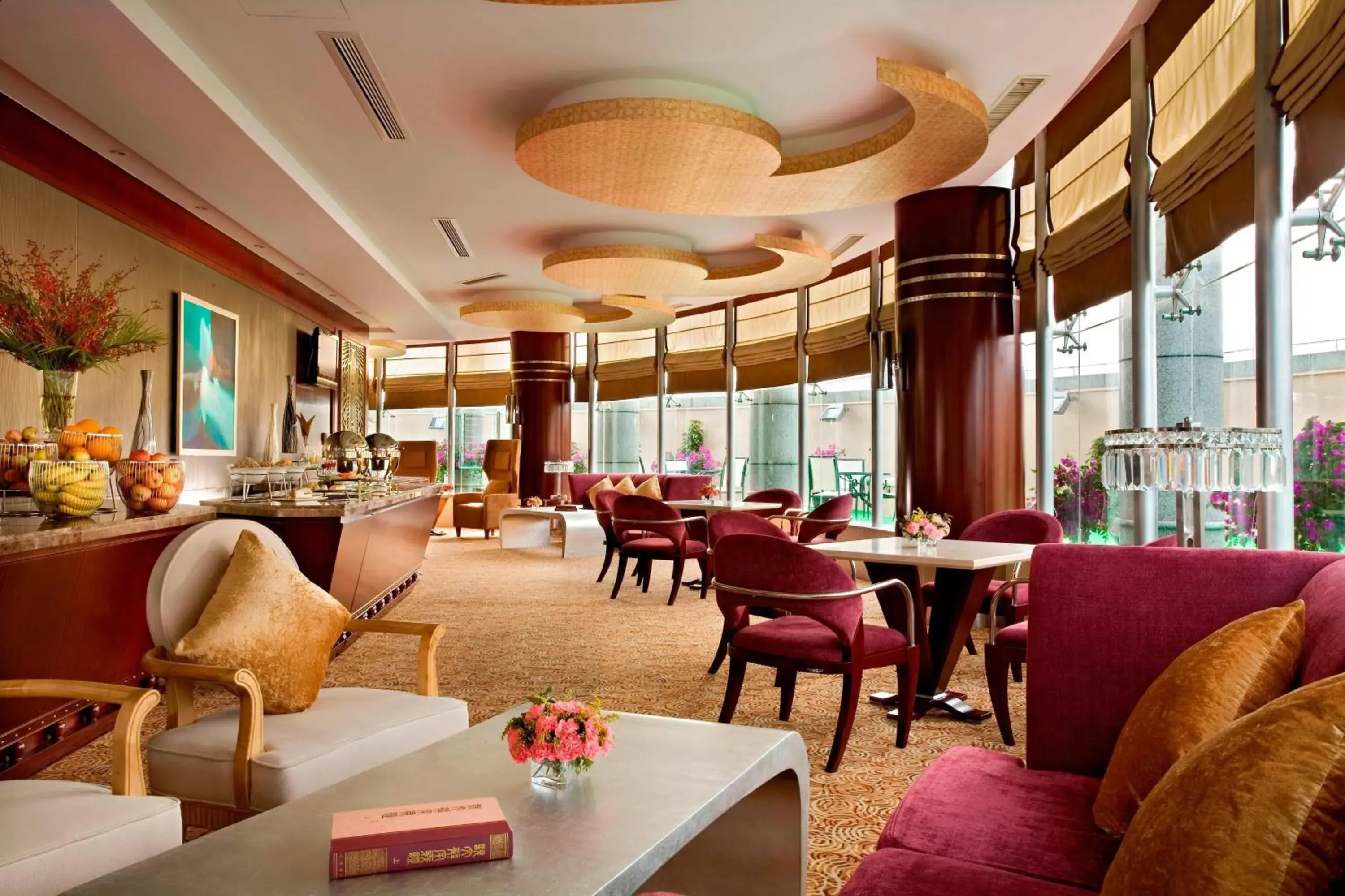 Lounge or bar, Restaurant/Places to Eat in Sheraton Guiyang Hotel