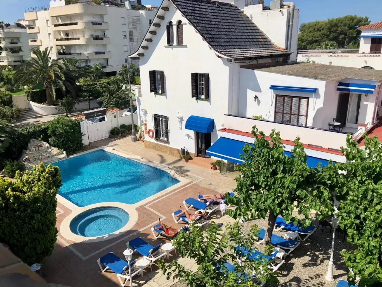 Swimming pool, Pool View in Hotel Capri