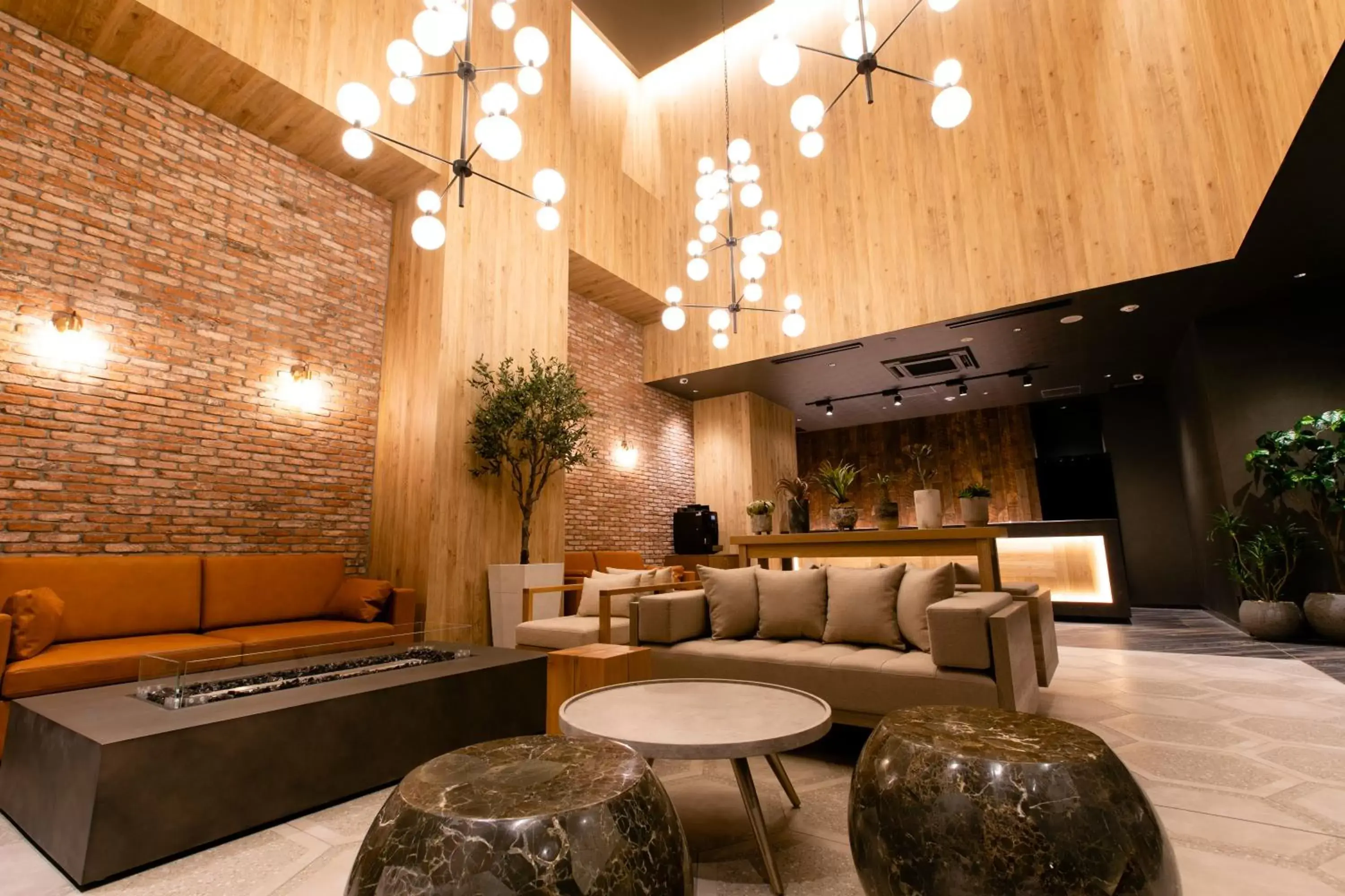 Lobby or reception, Lounge/Bar in Hotel Wing International Sapporo Susukino