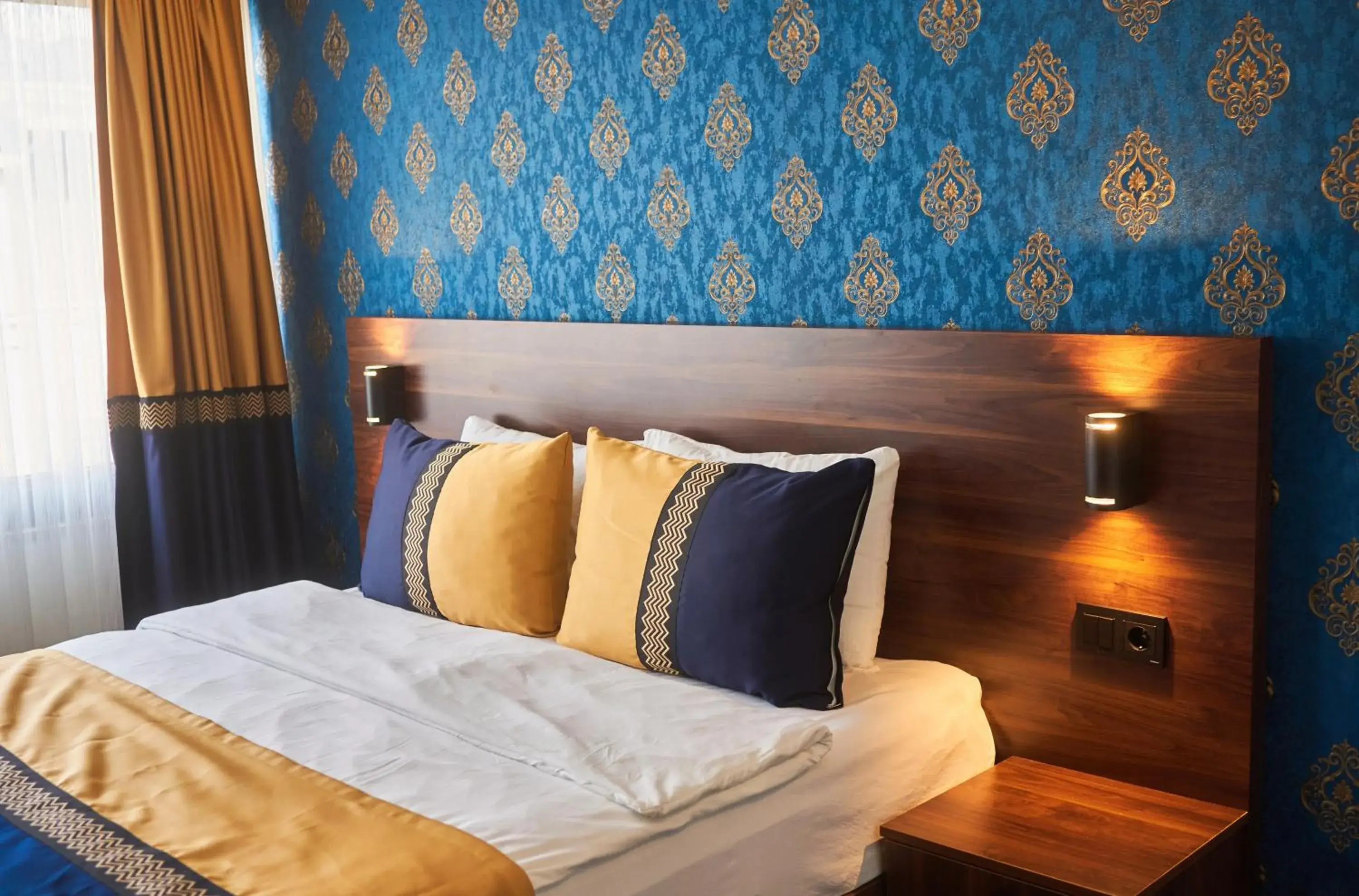 Bed in Seven Dreams Hotel