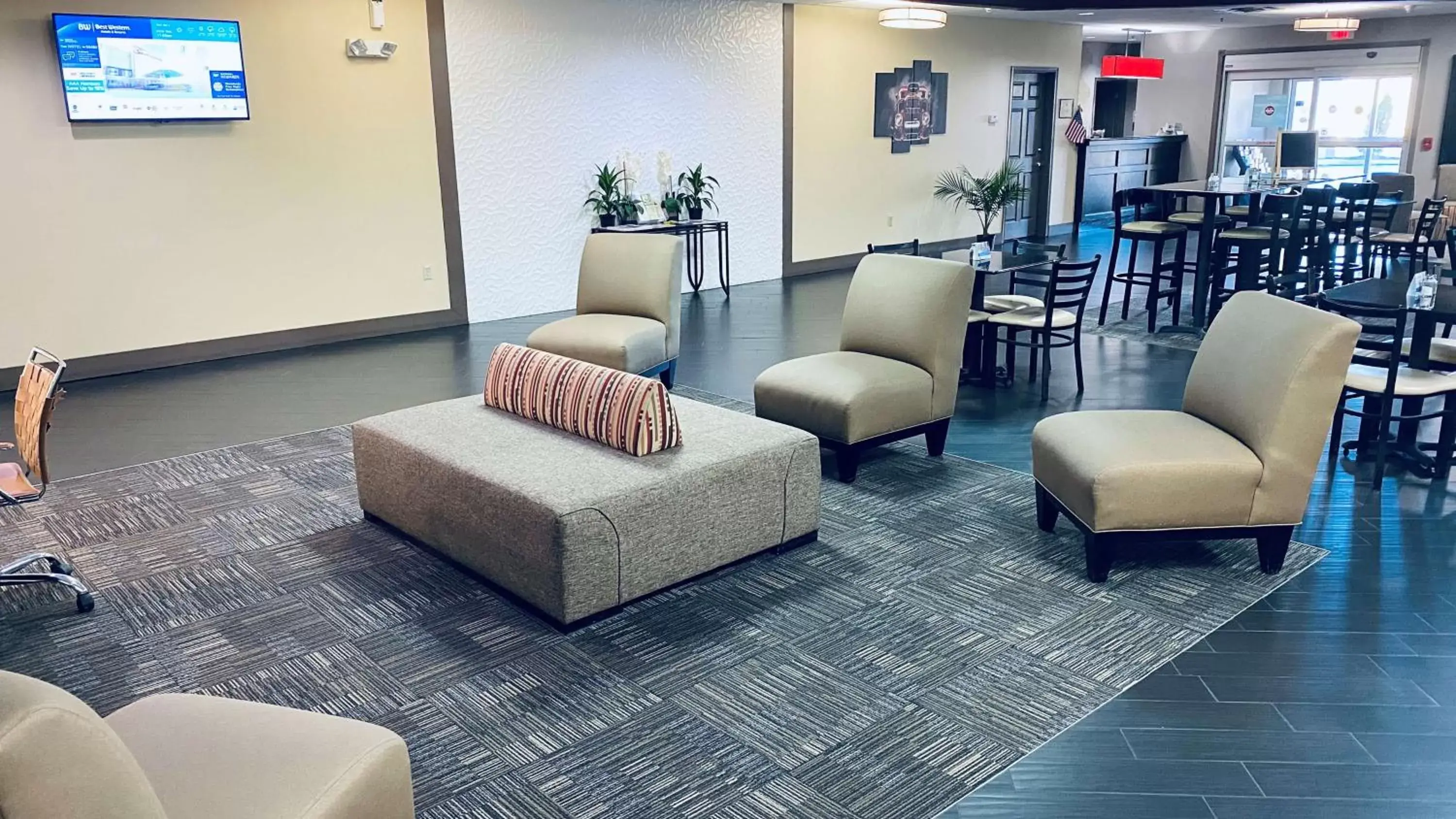 Lobby or reception, Seating Area in Best Western Carlisle