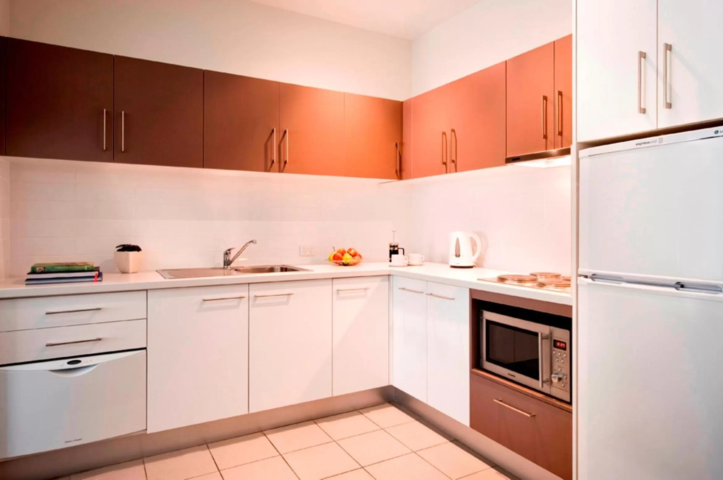 Kitchen or kitchenette in Miller Apartments
