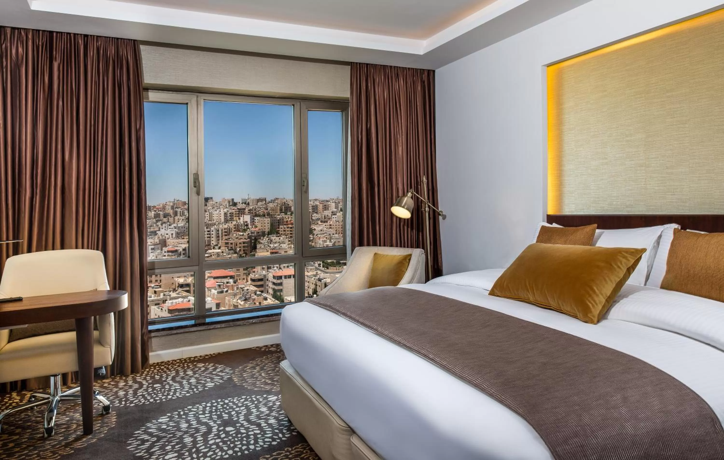 Photo of the whole room, Bed in Mövenpick Hotel Amman