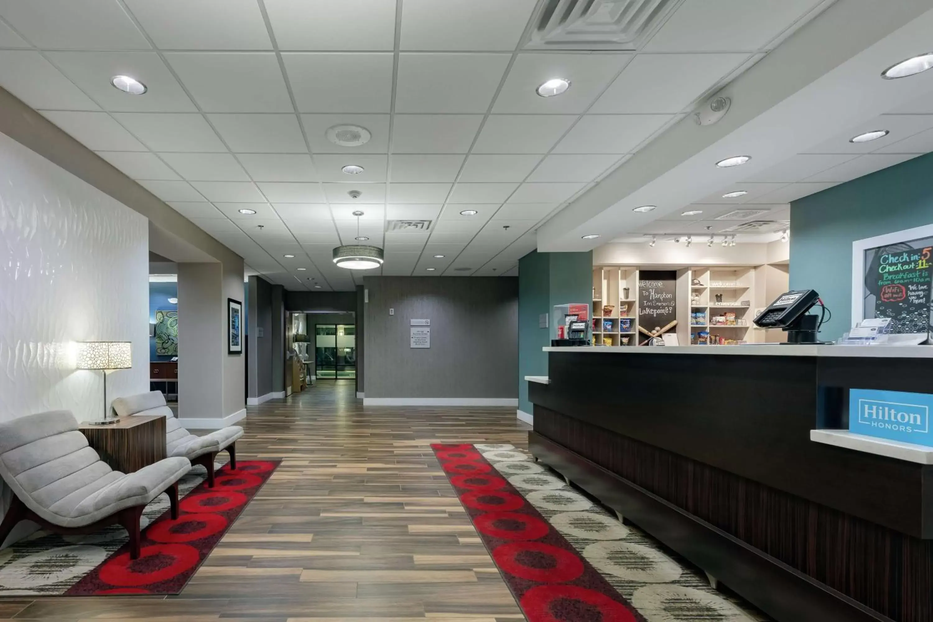 Lobby or reception in Hampton Inn Emerson - Lakepoint, Ga Lobby or reception in Hampton Inn Emerson - Lakepoint, Ga