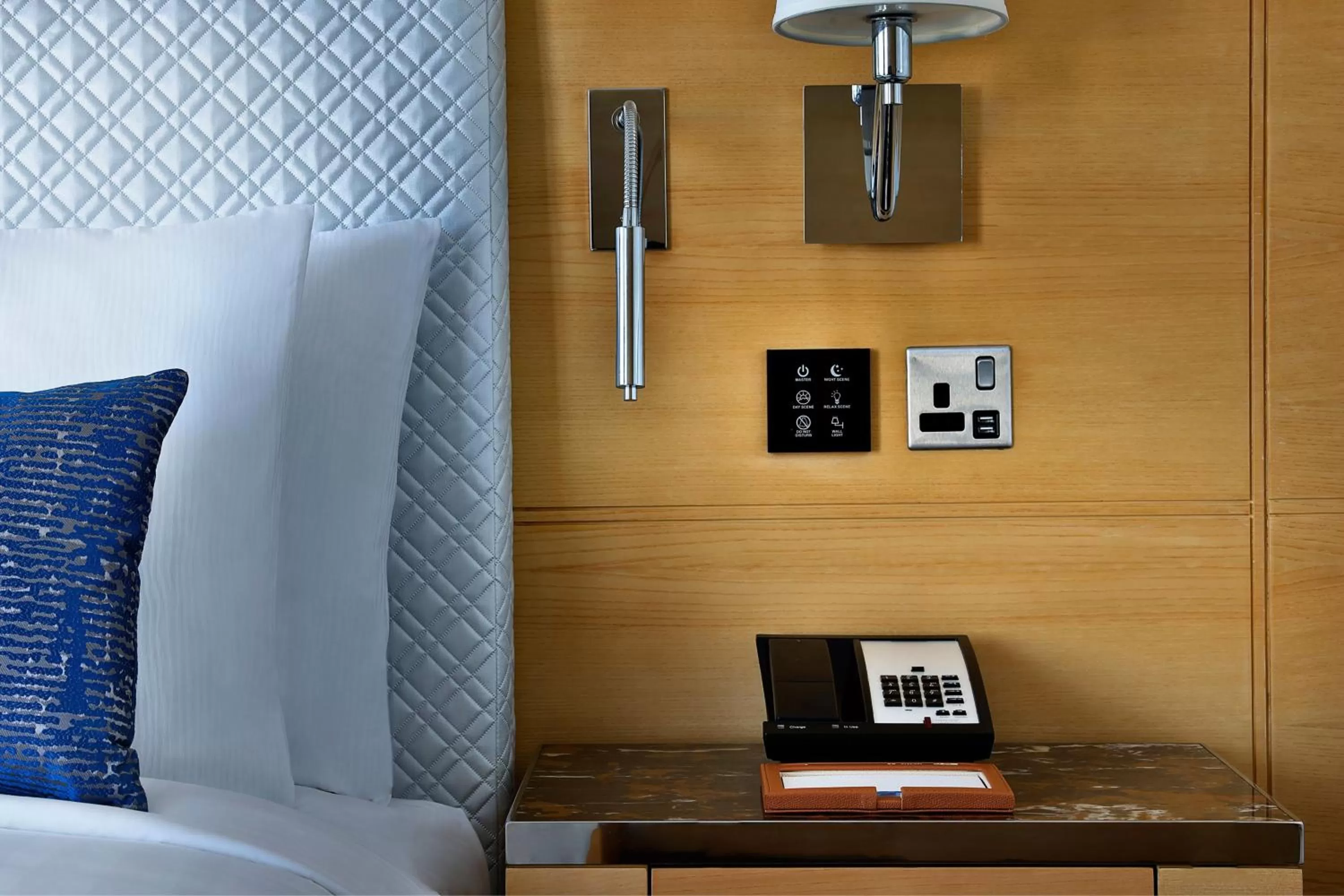 Photo of the whole room, Bed in Marriott Resort Palm Jumeirah, Dubai